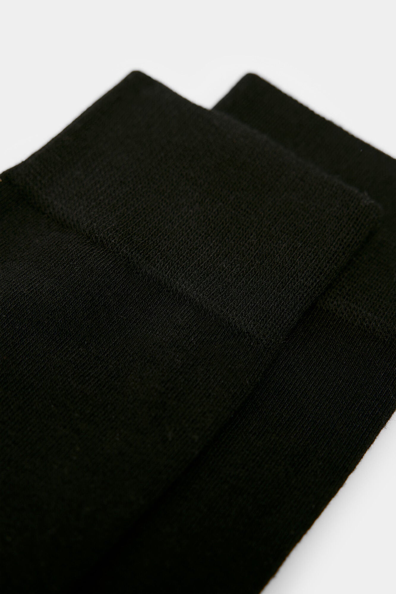 Black High Socks_0477041_01_04