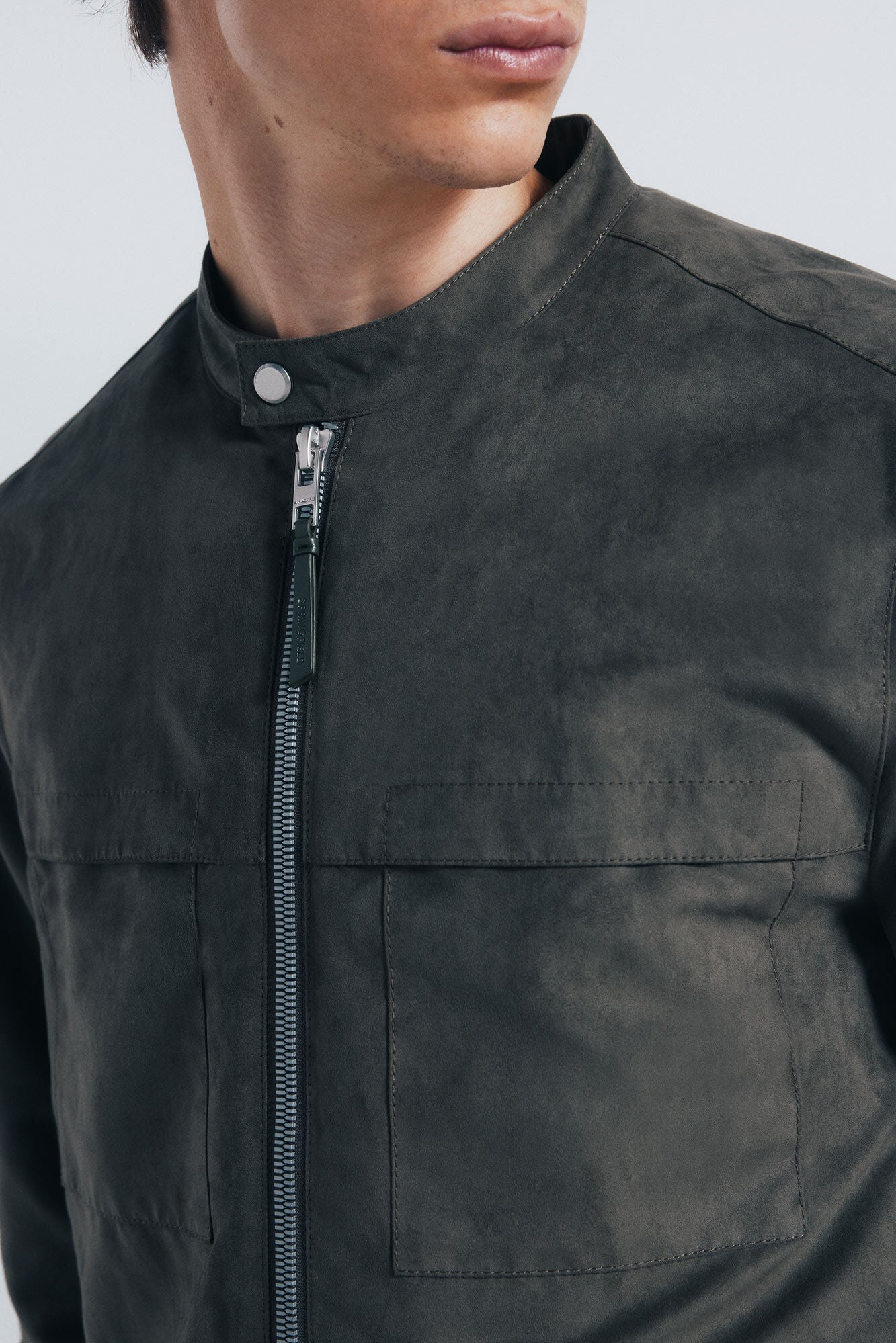 Springfield_Green_Faux Suede Jacket_0482282_91_02