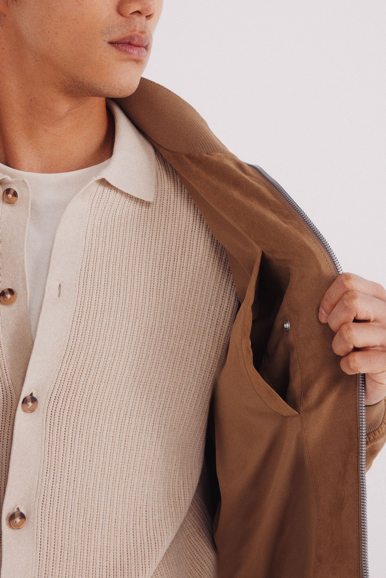 Springfield_Beige_Faux Suede Jacket_0482284_54_04