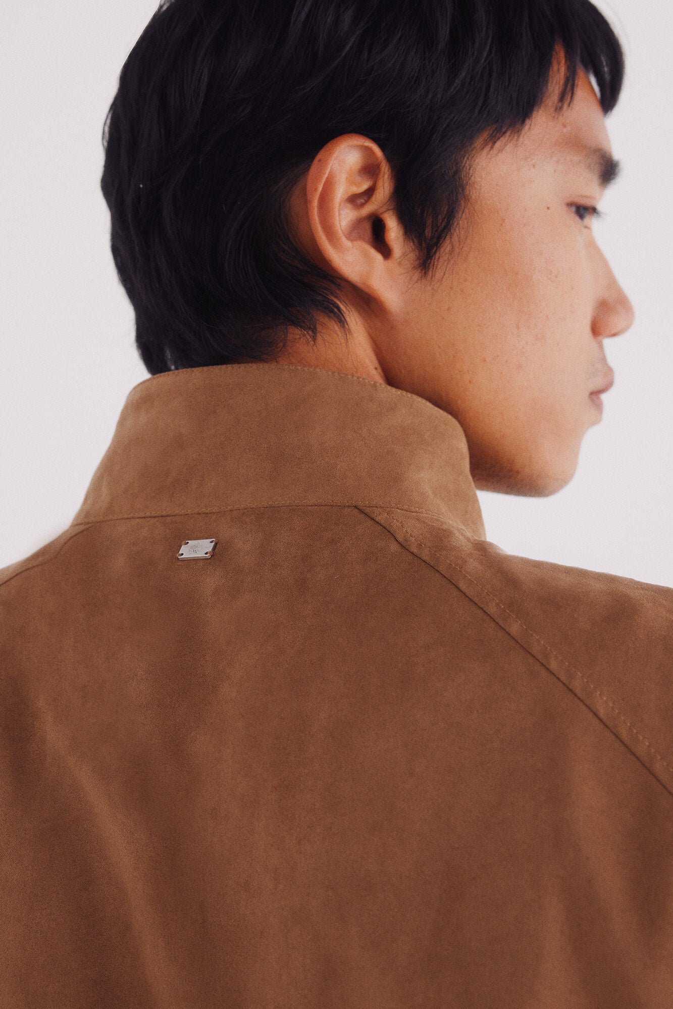 Springfield_Beige_Faux Suede Jacket_0482284_54_07