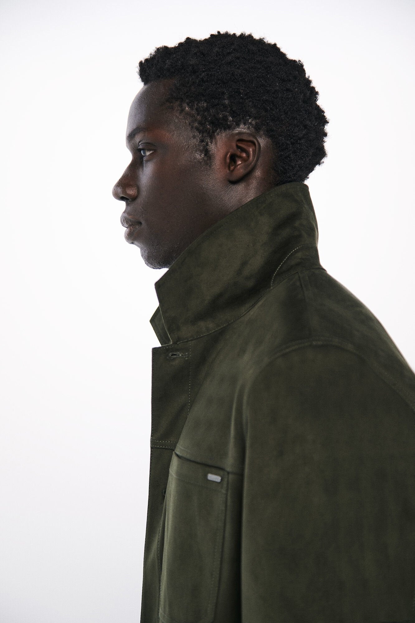 Springfield_Faux Leather Overshirt_0489247_90_03