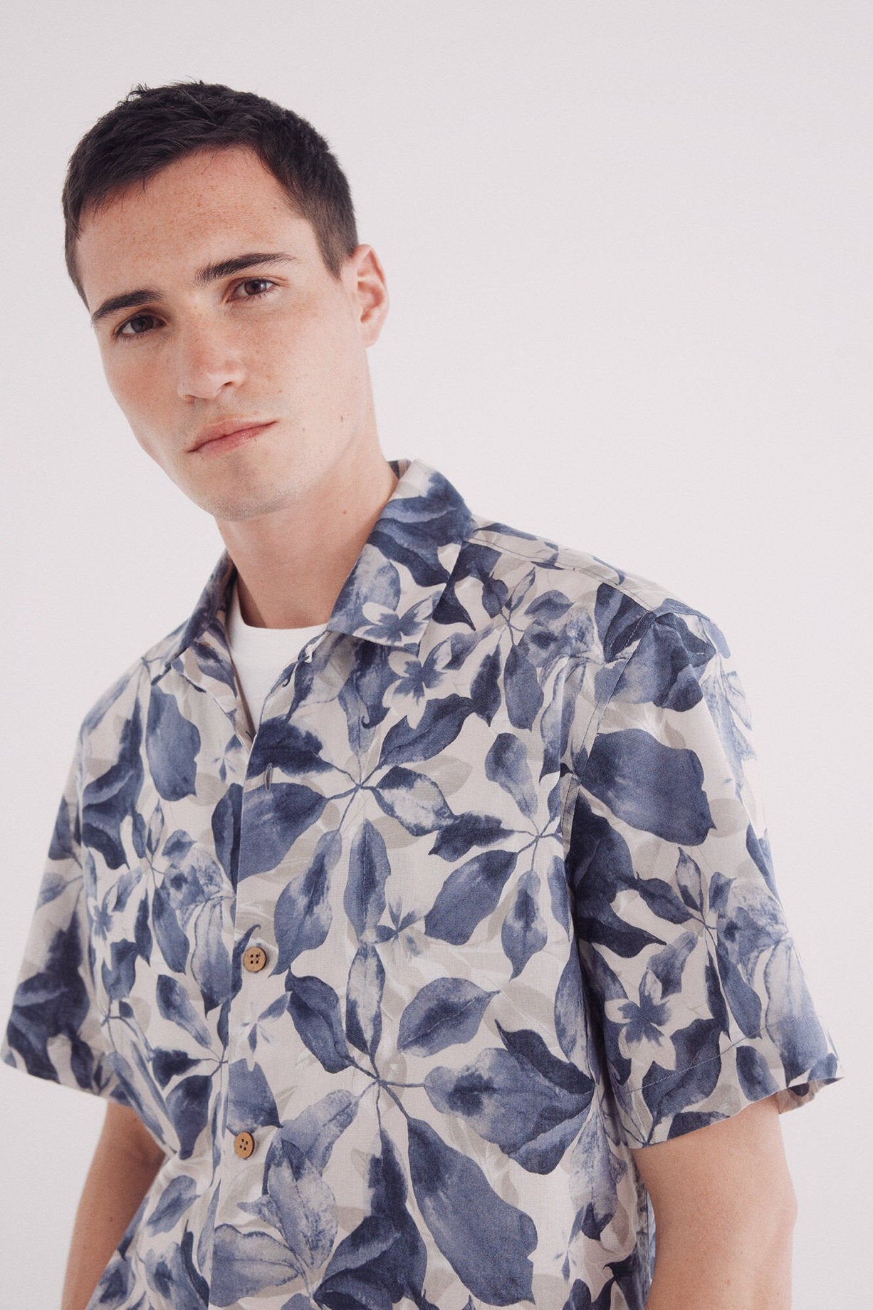 Springfield_Short Sleeve Printed Linen Shirt_0549130_51_04