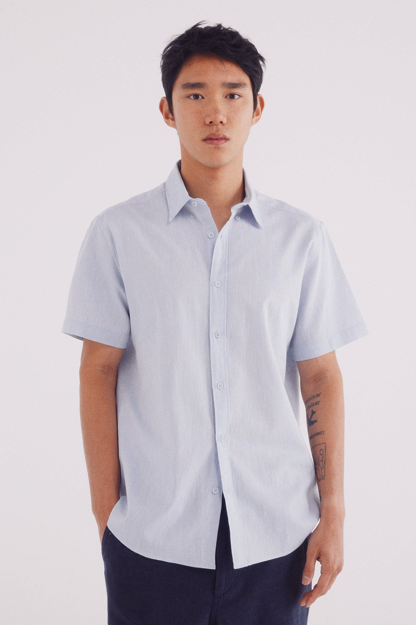 Springfield_Linen Shirt with Short Sleeves_0549131_18_01