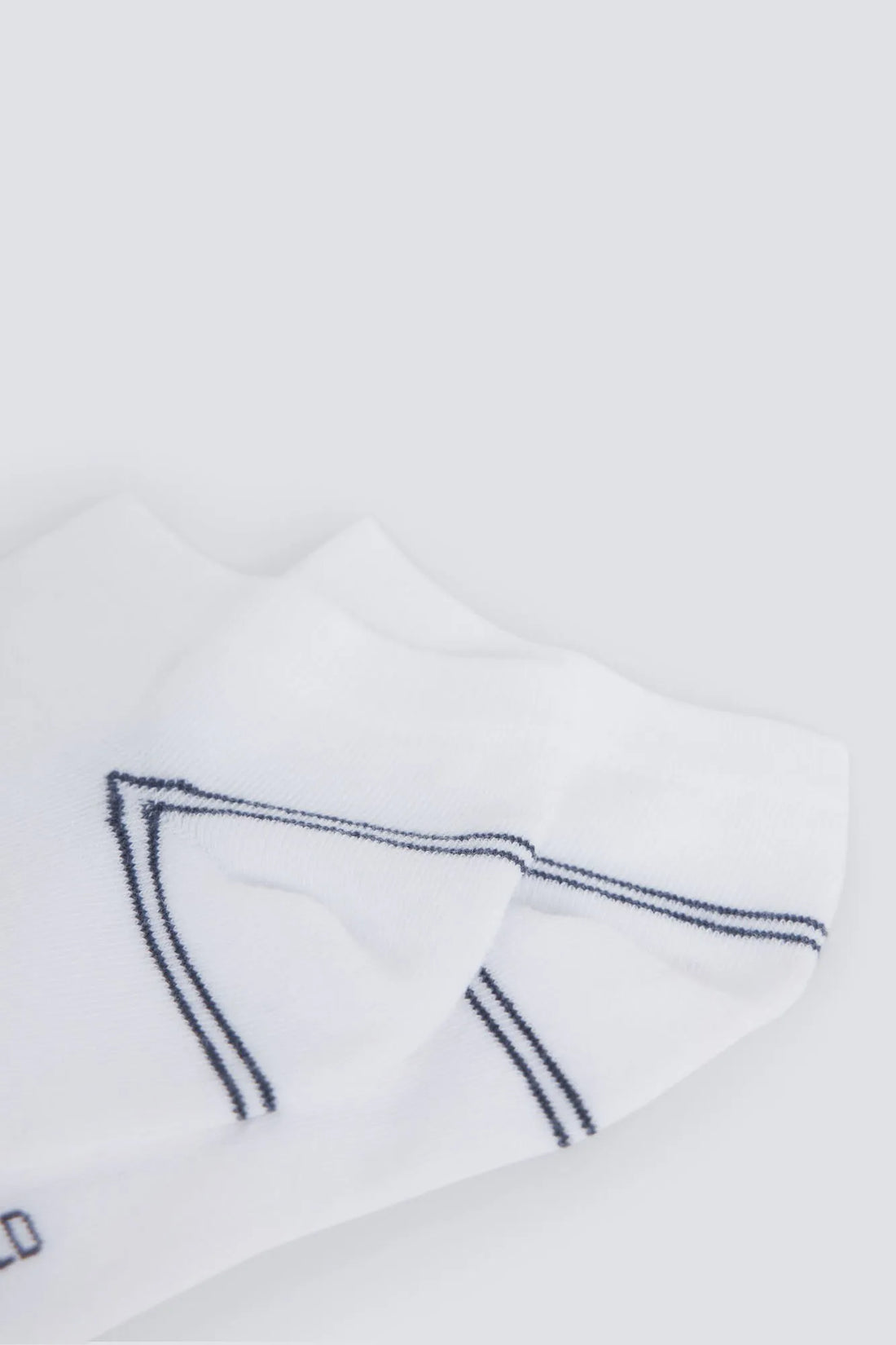 Springfield White Men Basic Ankle Sock SKU: 0653639_99 Image 02