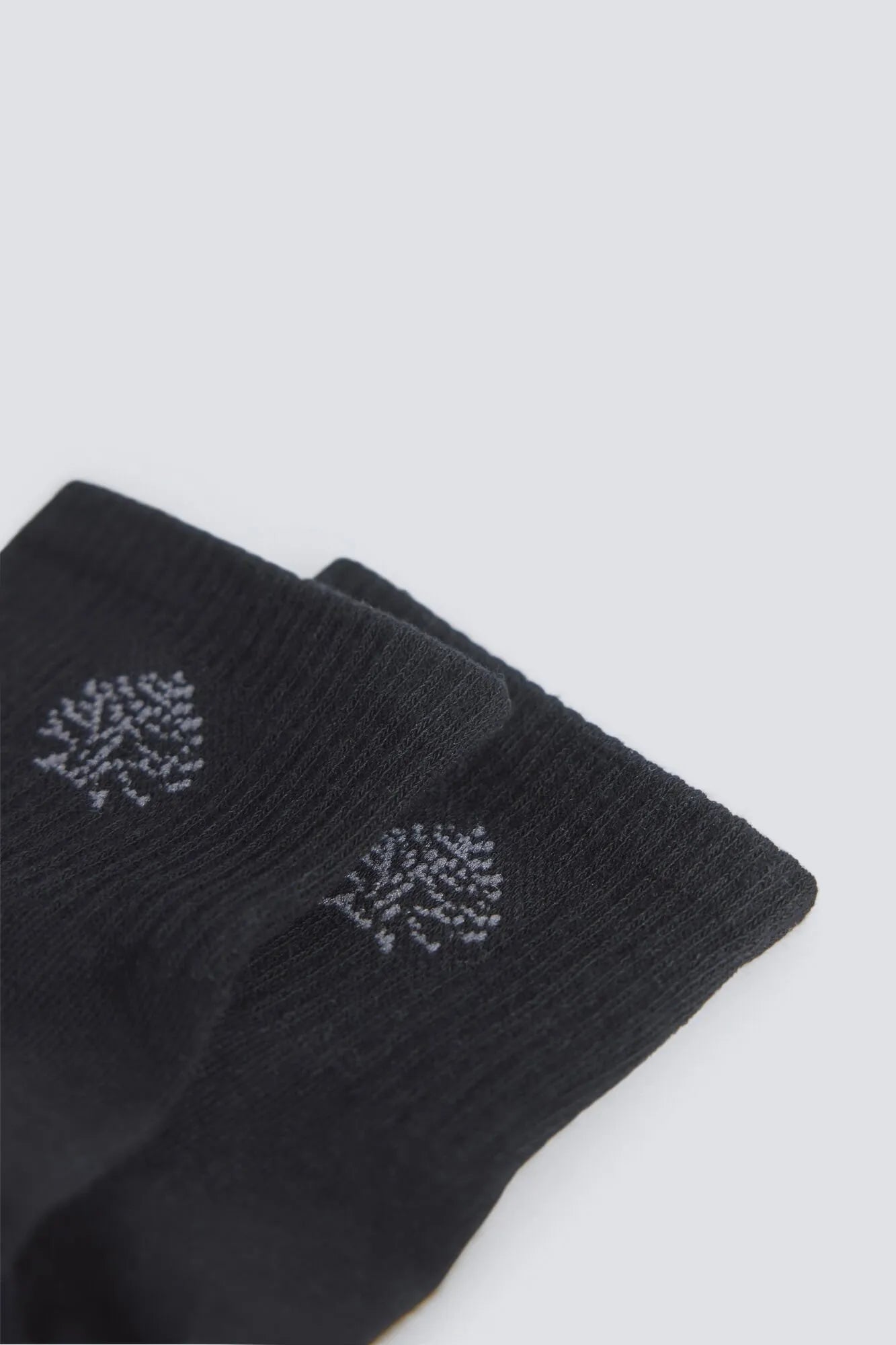 Springfield Black Men Ribbed Ankle Sock SKU: 0653646_01 Image 02