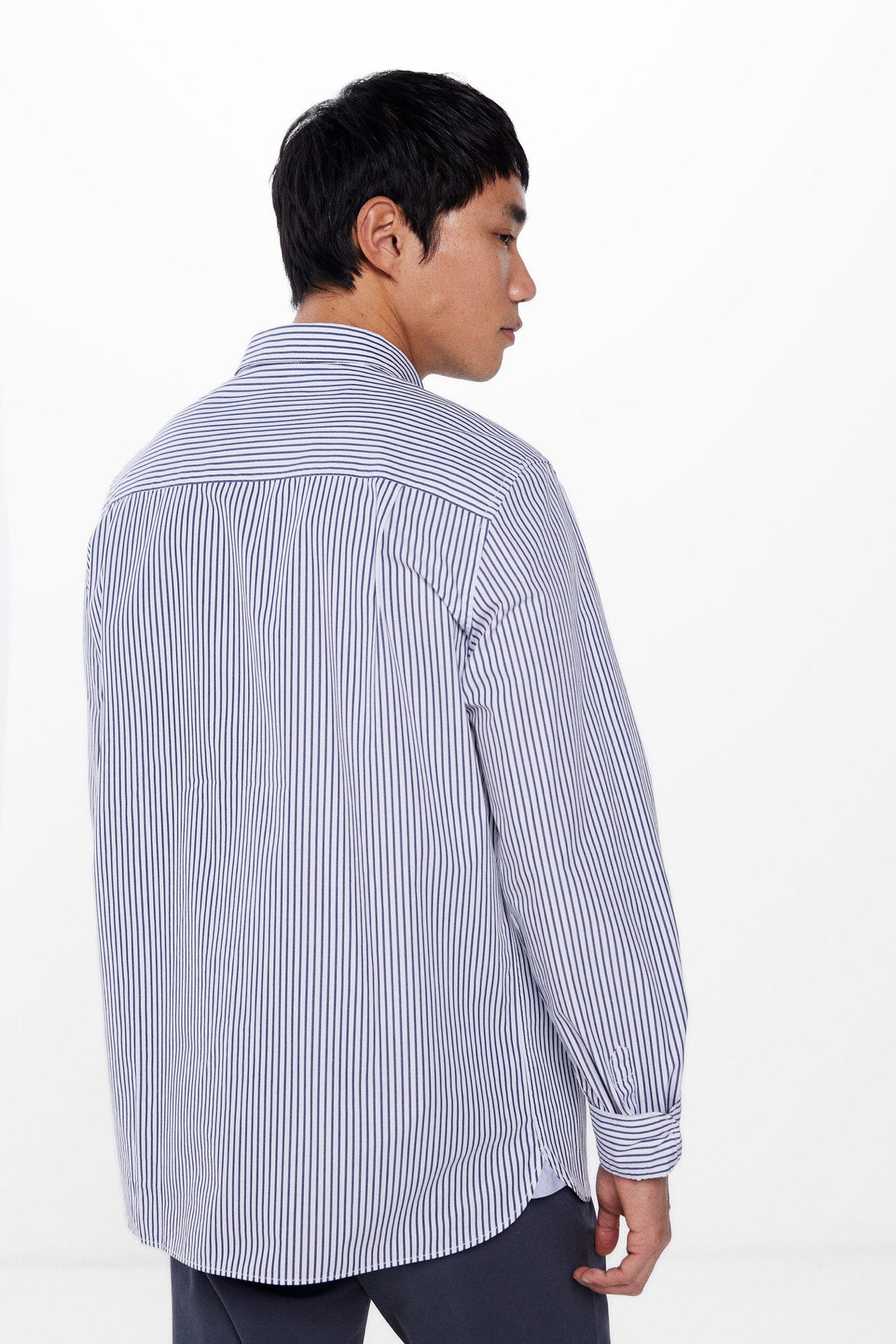 Button Down Shirt With Logo_0947621_16_04