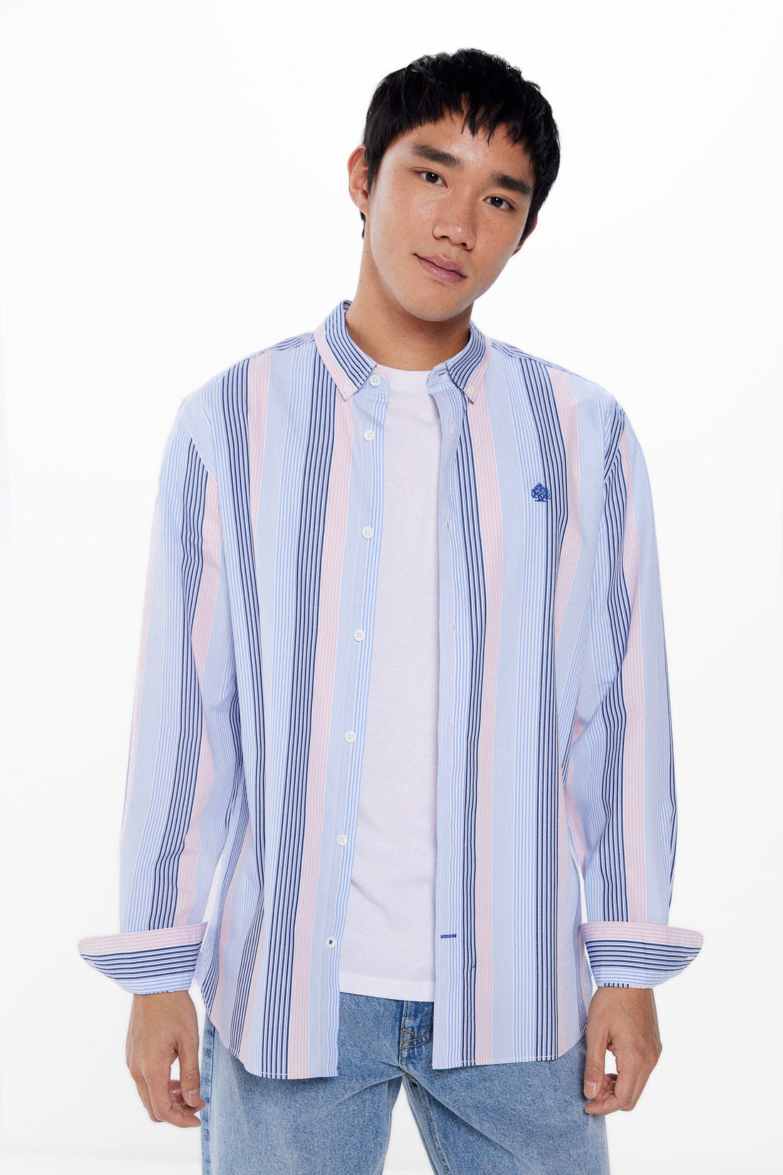 Button Down Shirt With Logo_0947621_70_01