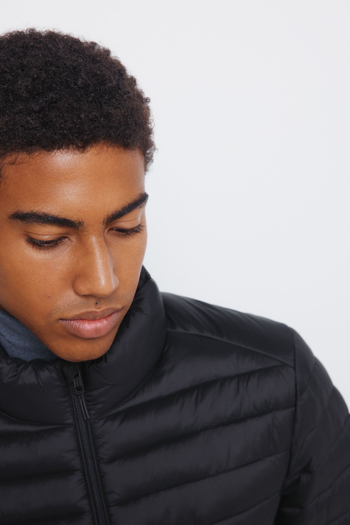 Springfield_Black_Puffer Jacket_0952079_01_02