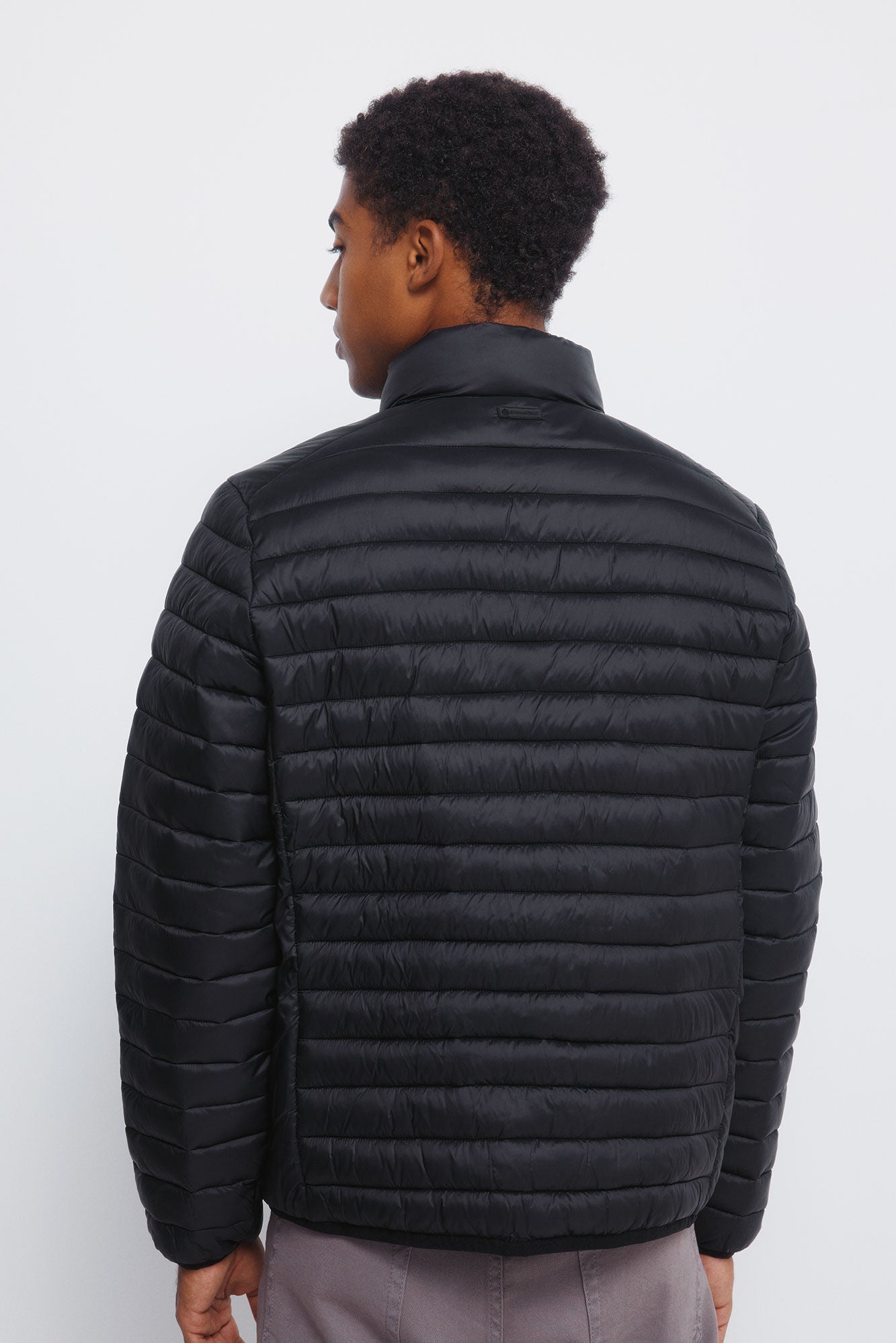 Springfield_Black_Puffer Jacket_0952079_01_04