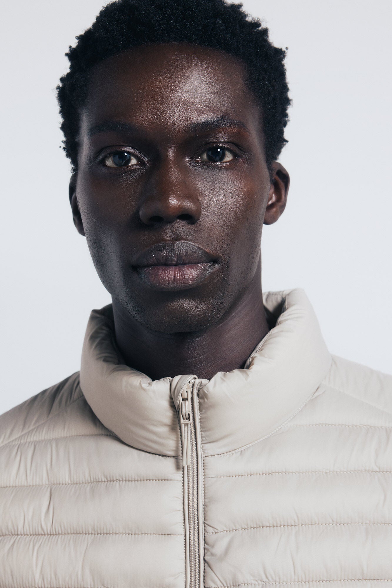 Springfield_Beige_Quilted Gilet_0952080_36_02