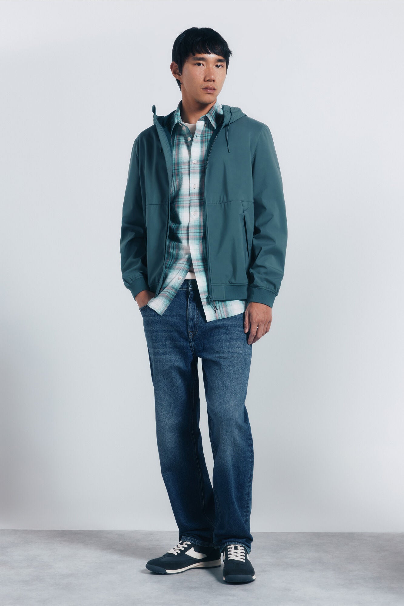 Springfield_Green_Hood Softshell Jacket_0952083_23_06