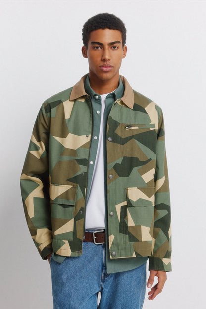 Springfield Khaki Men Camouflage Contrast Collar Parka SKU: 0953537_95 Image 03