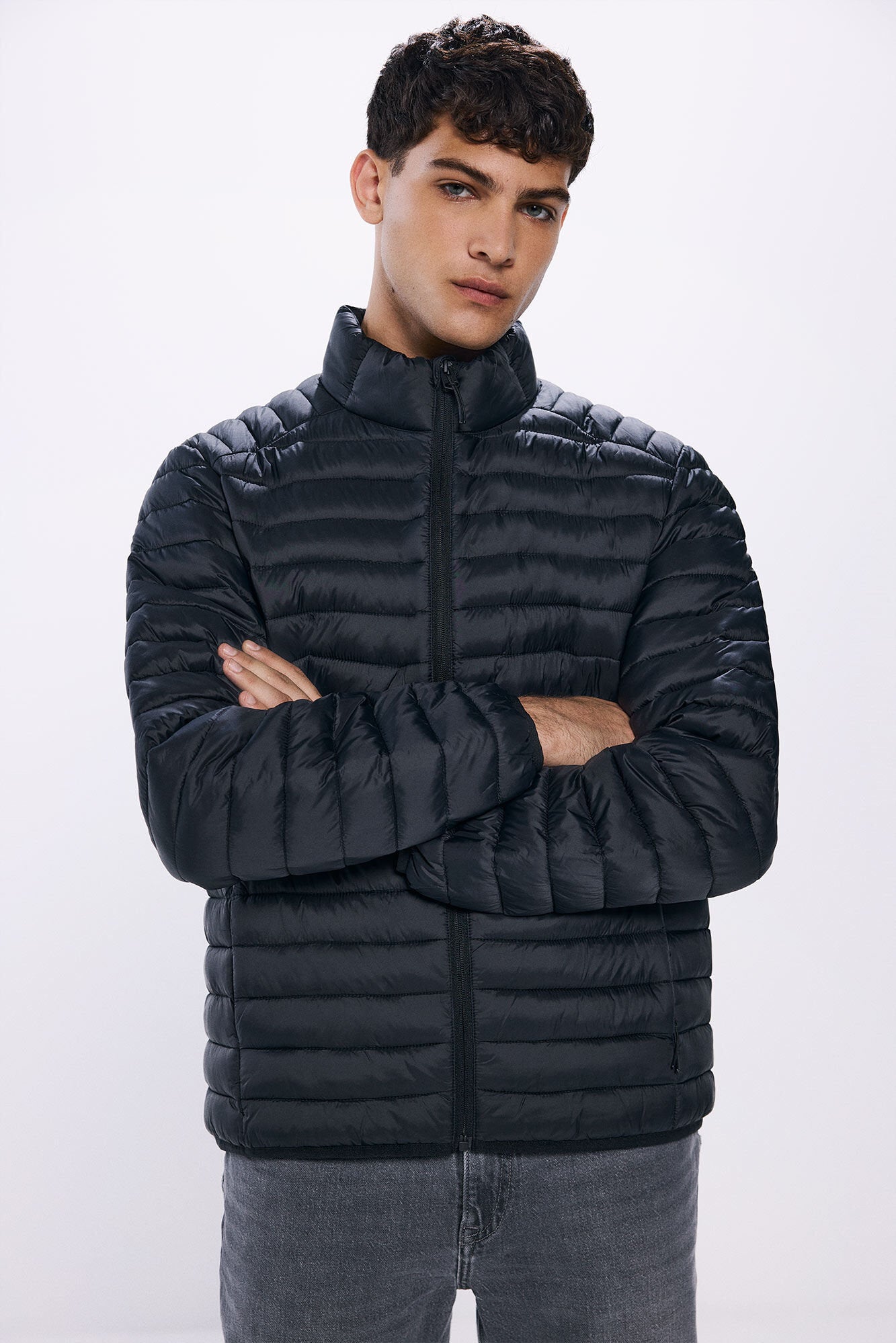 Black Padded Jacket_0958331_01_06