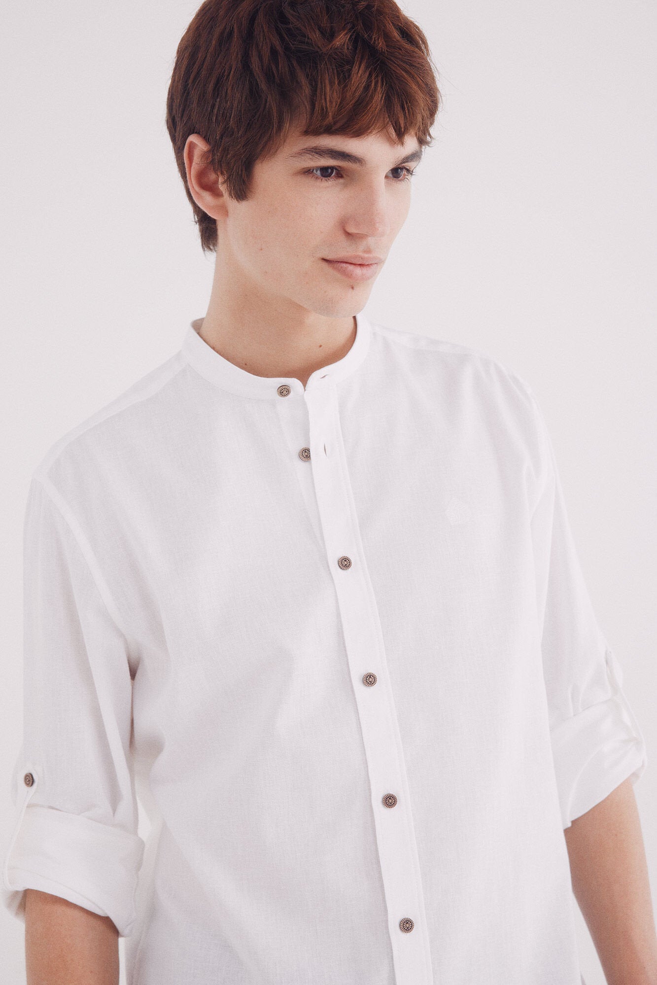 Springfield_Linen Shirt with Mandarin Collar_0999066_99_02