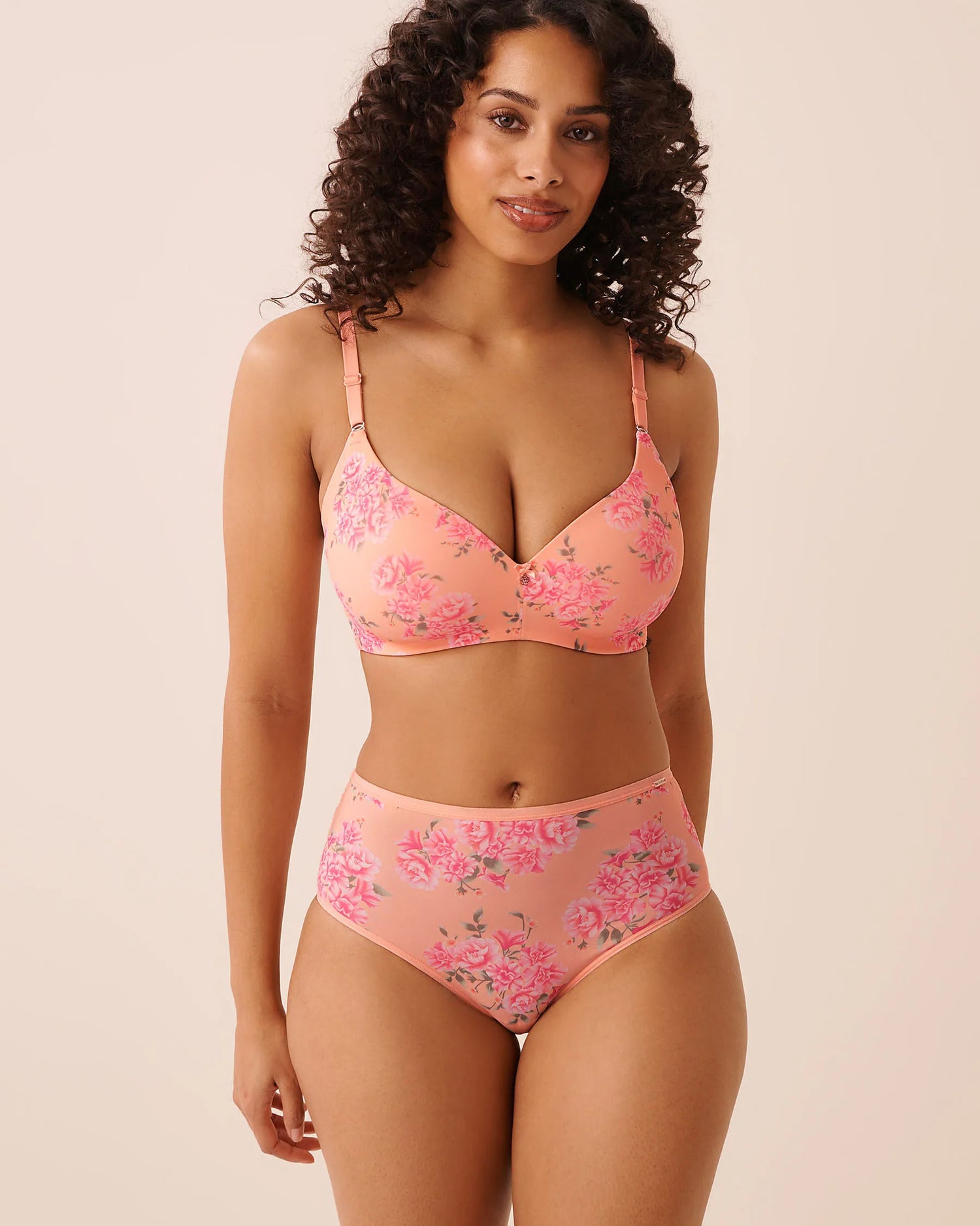 La Vie en Rose Peach &amp; Pink Floral Women Lightly Lined Wireless Sleek Back Bra SKU: 10200606_P60486 Image 01