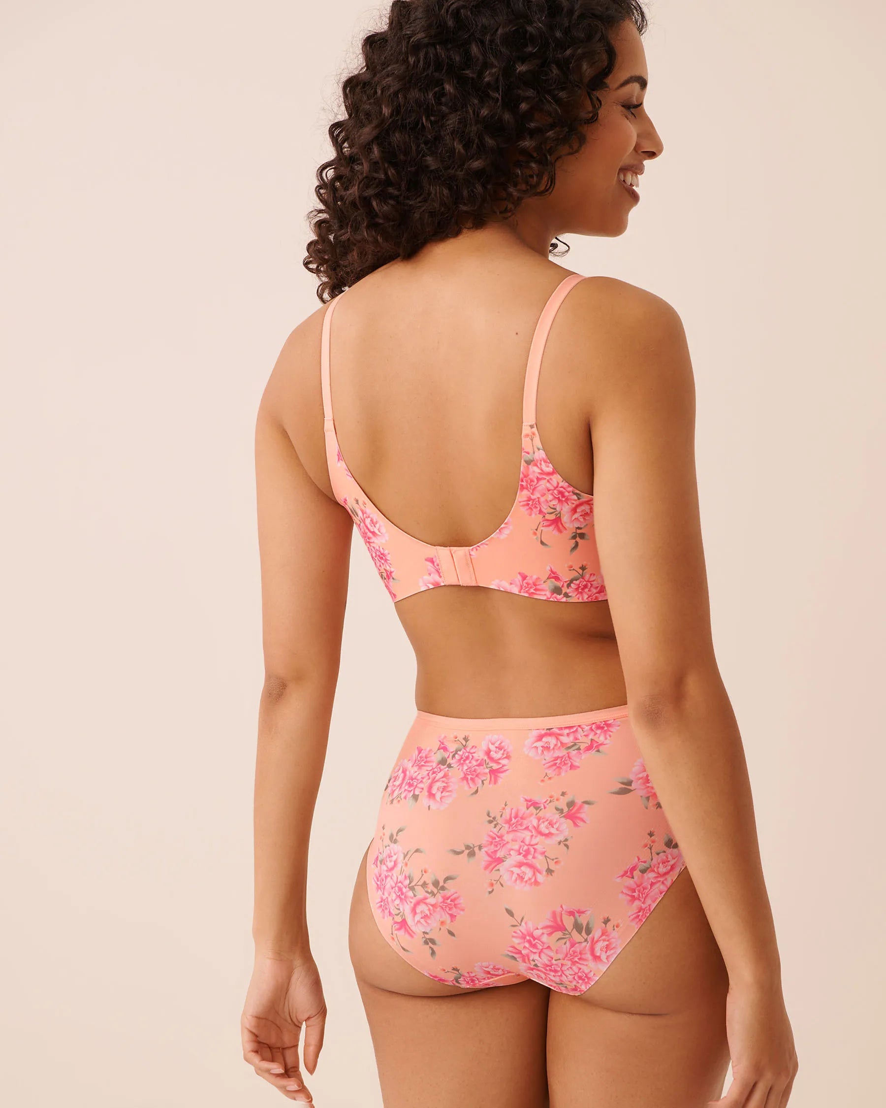 La Vie en Rose Peach &amp; Pink Floral Women Lightly Lined Wireless Sleek Back Bra SKU: 10200606_P60486 Image 02
