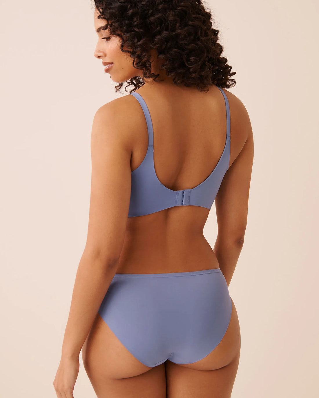 La Vie en Rose English Manor Women Lightly Lined Wireless Sleek Back Bra SKU: 10200613_40292 Image 02