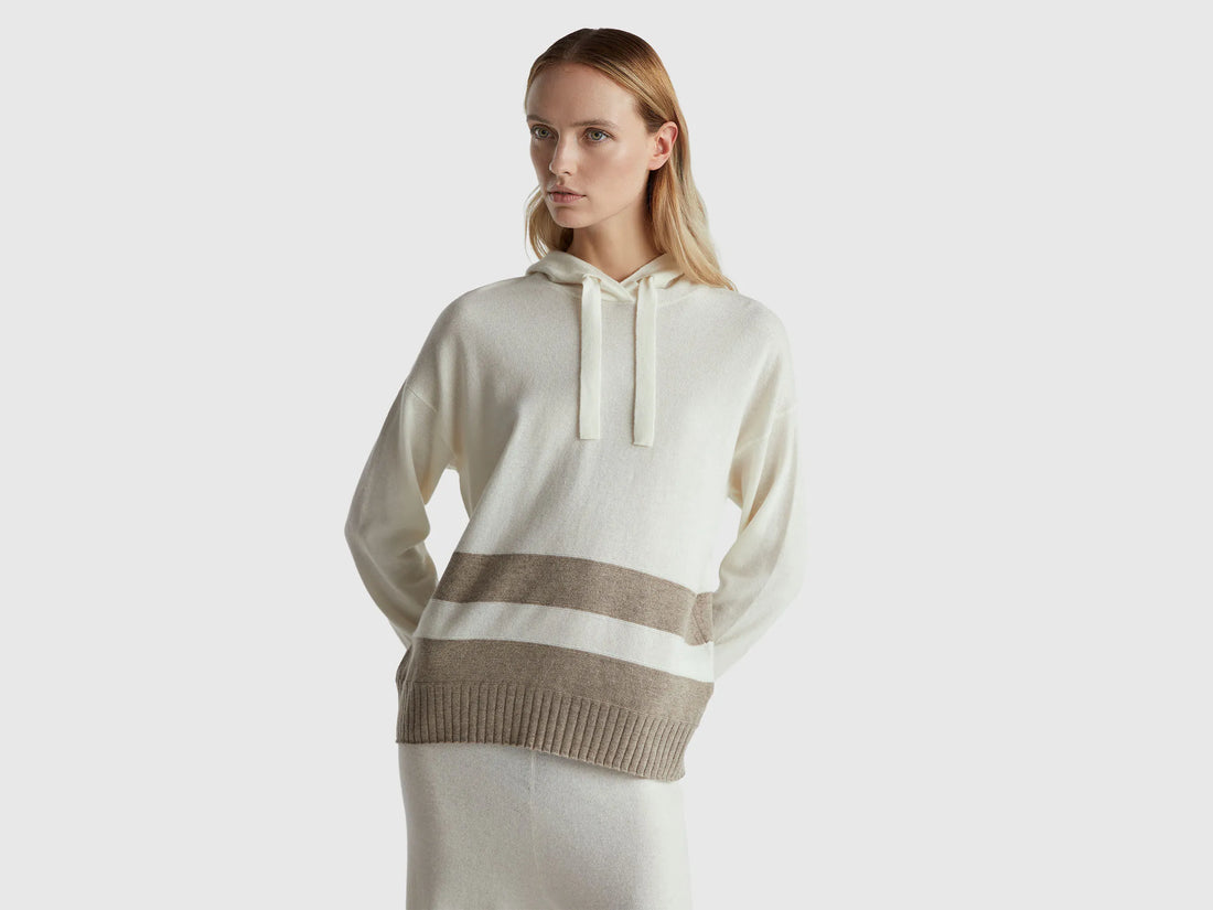 Benetton_Creamy White_Cream Cashmere Blend Sweater with Hood_102HE203V_600_01