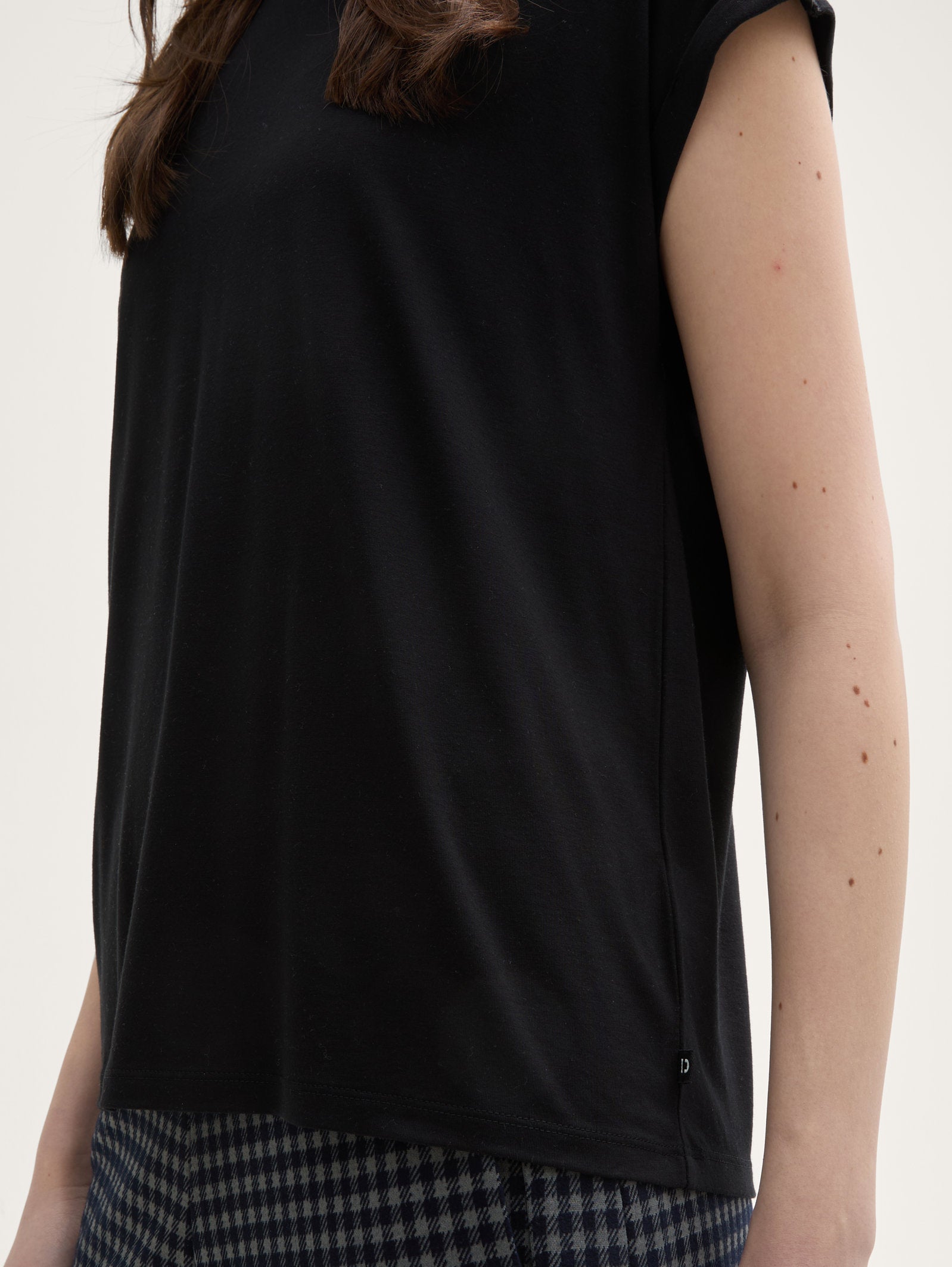 Tom Tailor_Basic T-Shirt_1030942_29999_04