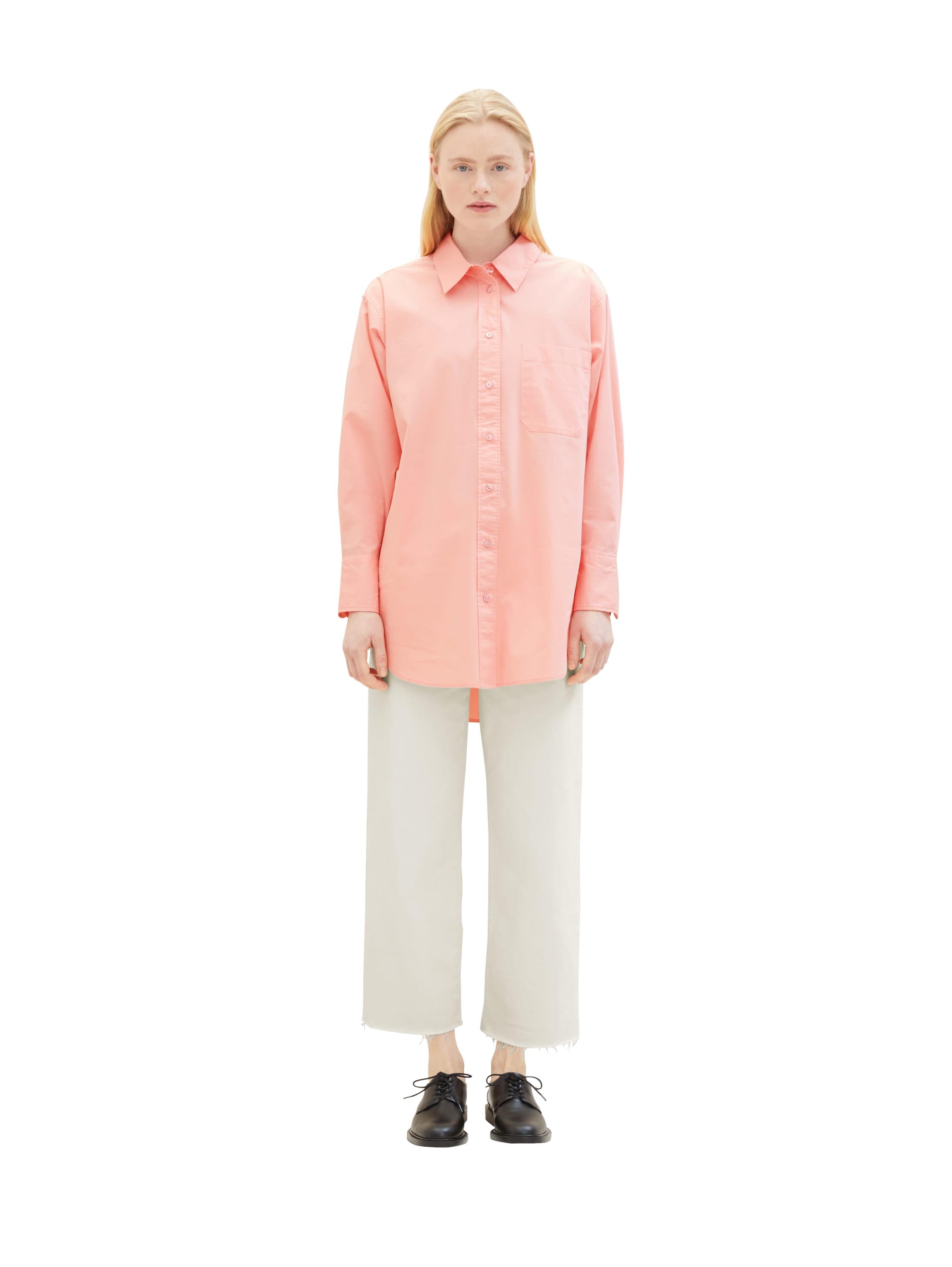 Long Shirt With Chest Pocket_1032792_21171_03