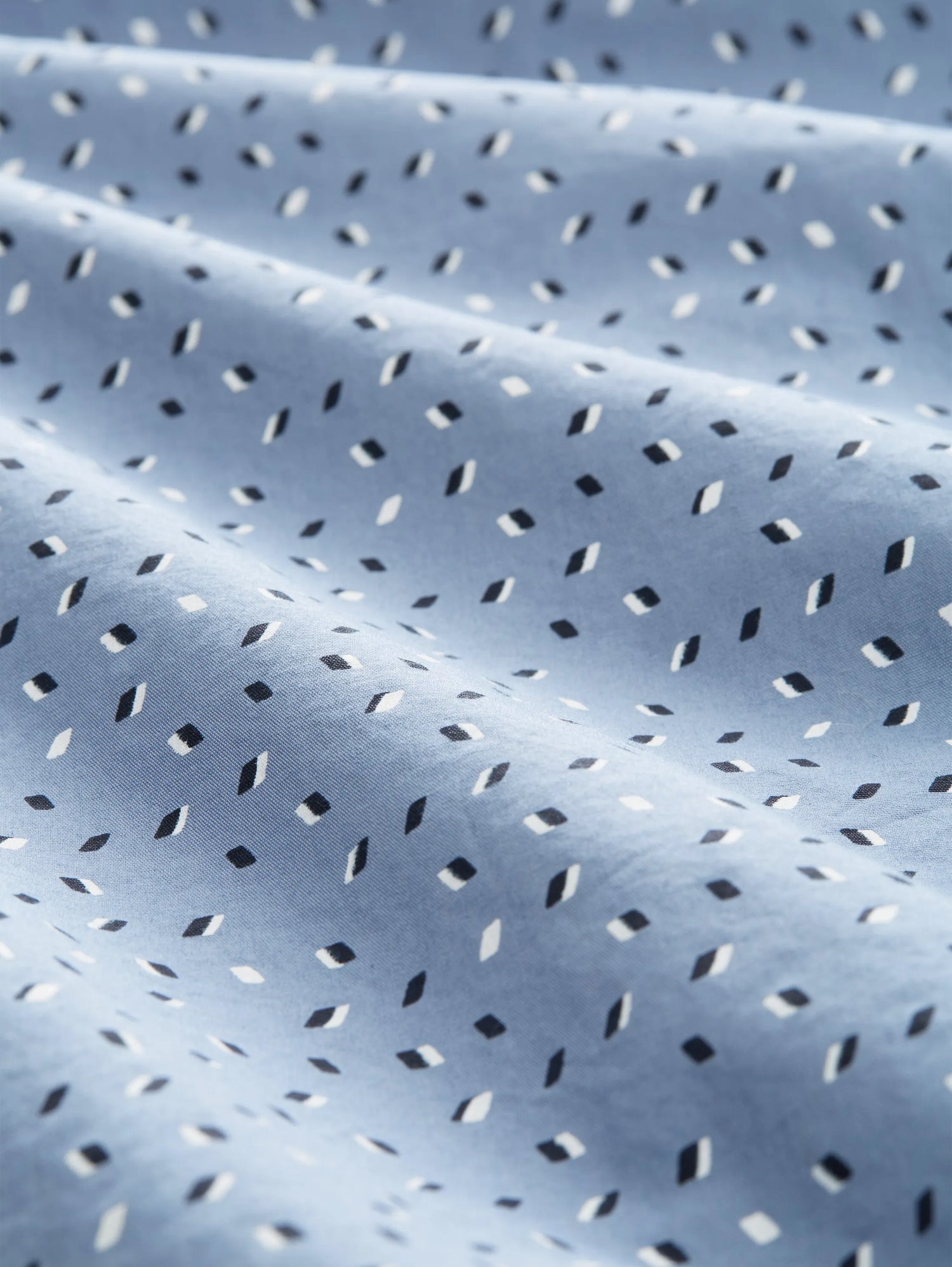 Tom Tailor Greyish Blue Geometric Design Men Patterned Shirt SKU: 1034897_31277 Image 06