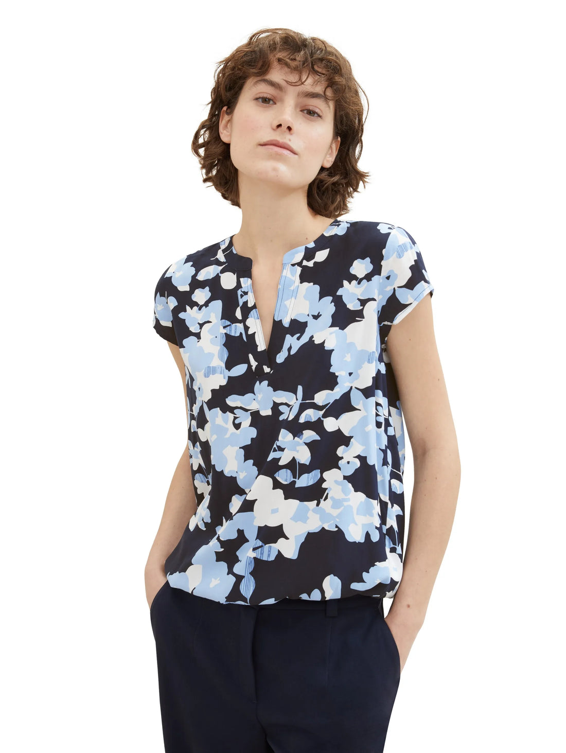 Tom Tailor Blue Cut Floral Design Women Patterned Blouse SKU: 1035245_34757 Image 01