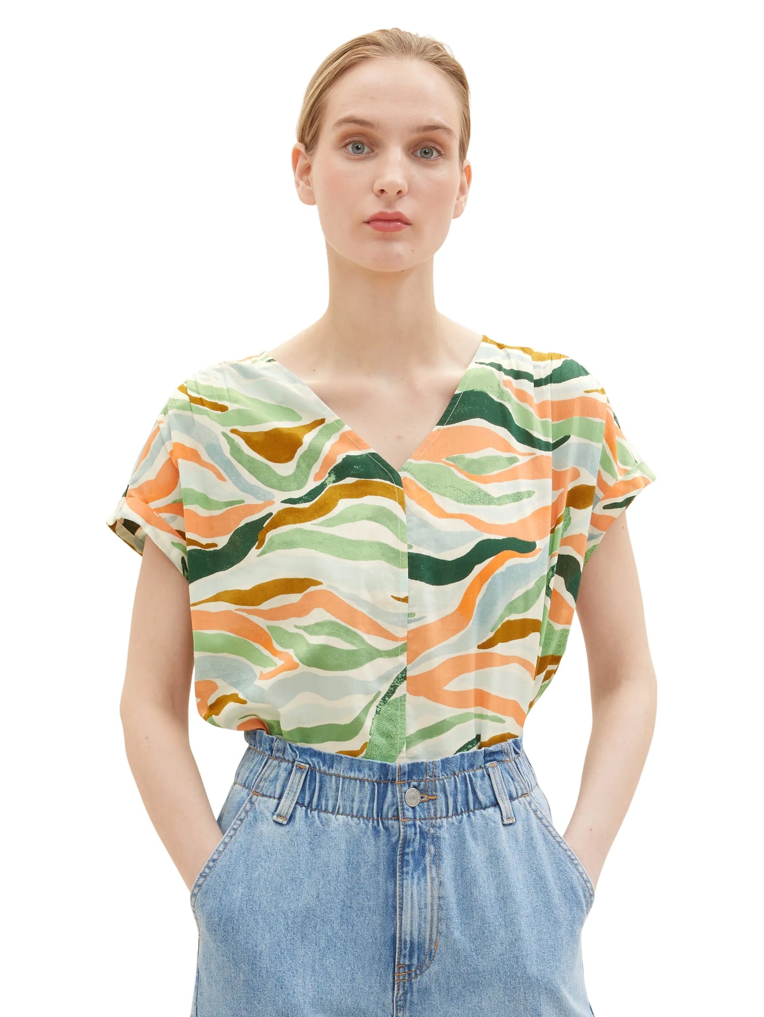 Tom Tailor Colorful Wavy Design Women Patterned Short-Sleeved Blouse SKU: 1035256_31122 Image 05
