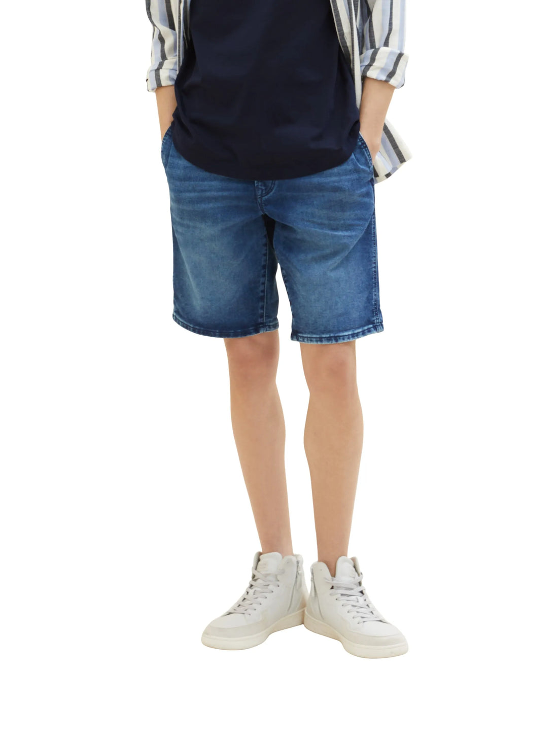 Denim Tom Tailor Tinted Blue Denim Men Denim Shorts with an Elastic Waistband SKU: 1035516_10127 Image 01