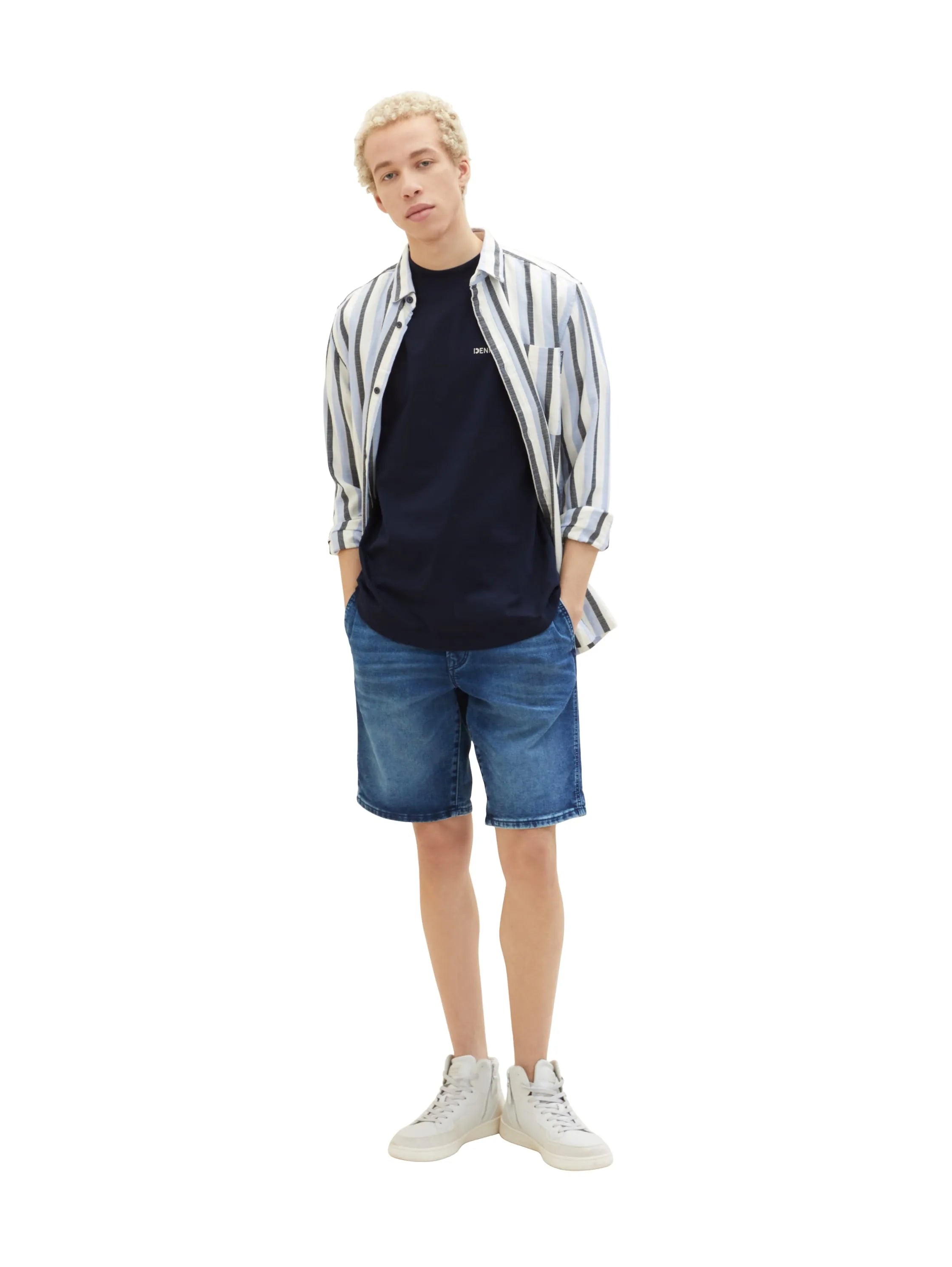 Denim Tom Tailor Tinted Blue Denim Men Denim Shorts with an Elastic Waistband SKU: 1035516_10127 Image 05