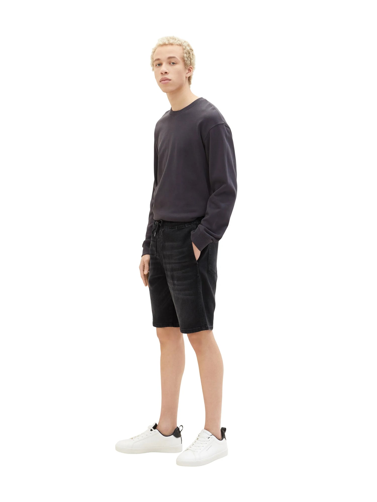 Denim Tom Tailor Used Dark Stone Black Denim Men Denim Shorts with an Elastic Waistband SKU: 1035516_10250 Image 02