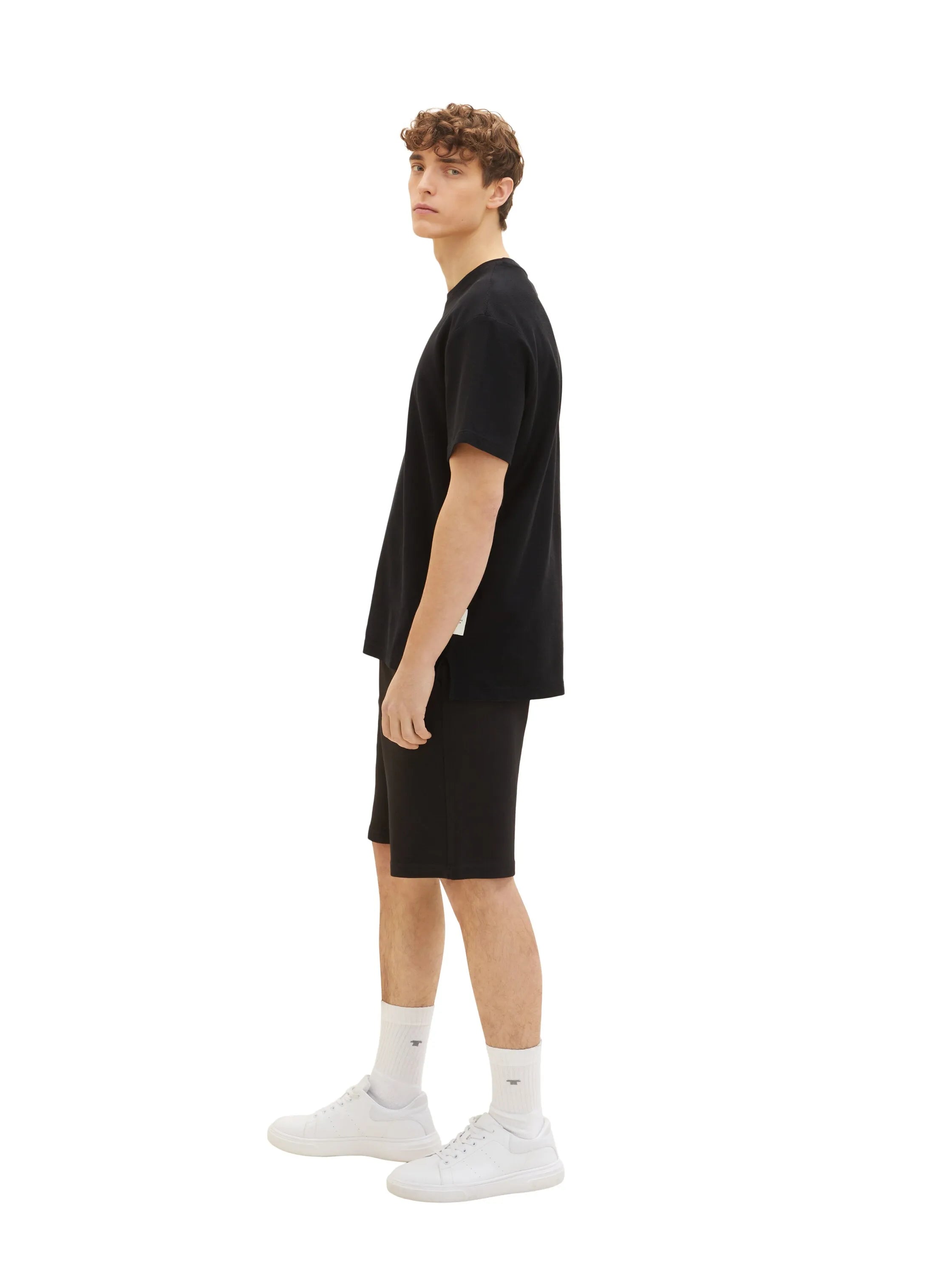 Denim Tom Tailor Black Men Basic Jogger Shorts SKU: 1035678_29999 Image 02