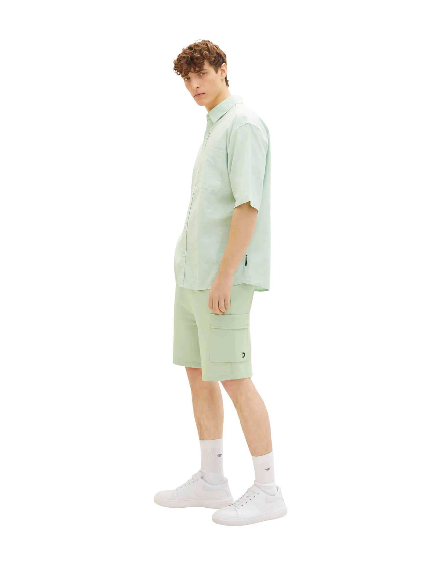 Denim Tom Tailor Placid Green Men Cosy Cargo Sweatshorts SKU: 1035679_31038 Image 02