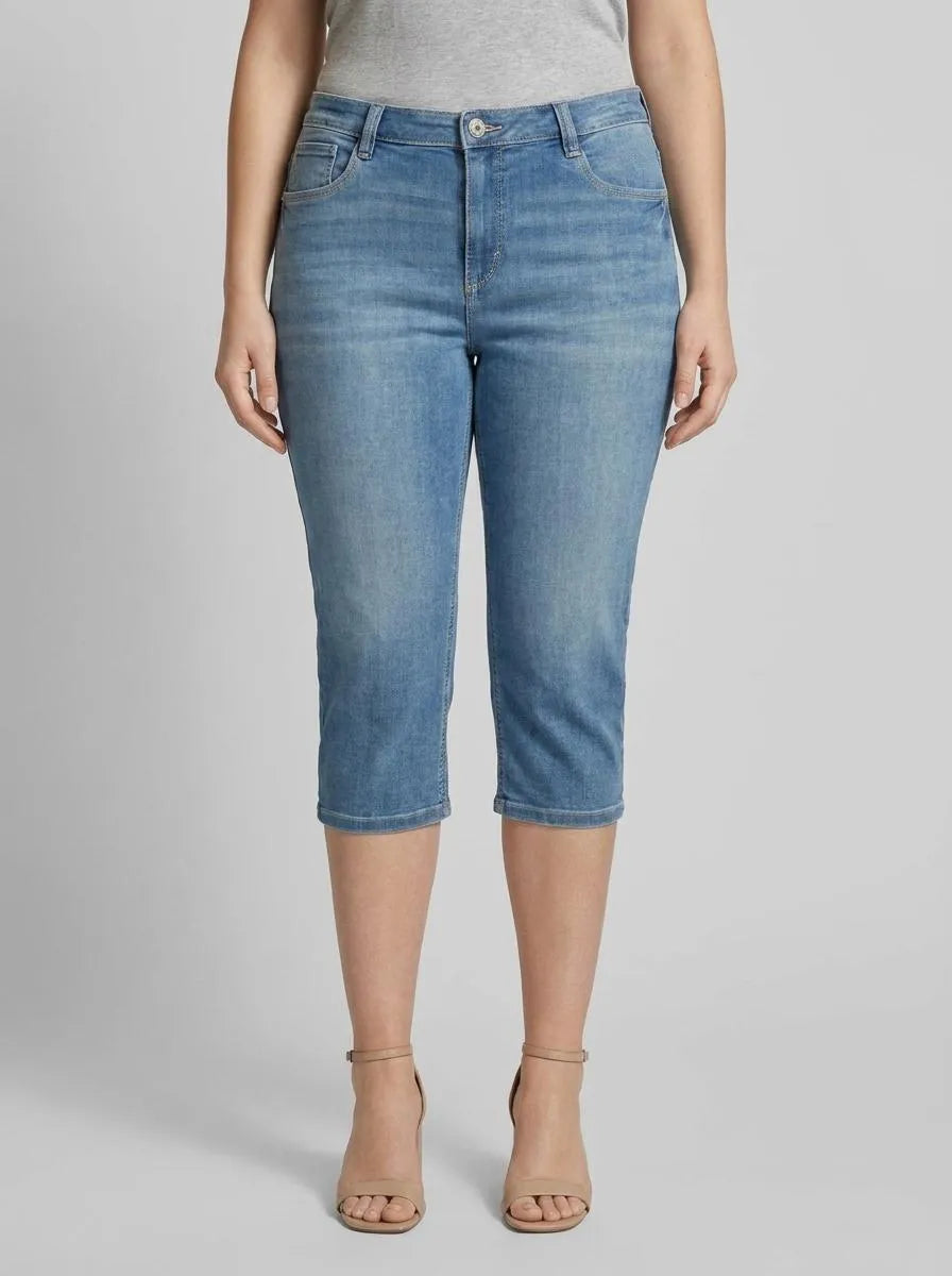 Tom Tailor Light Stone Wash Denim Women Ttkate Capri SKU: 1035745_10280 Image 00