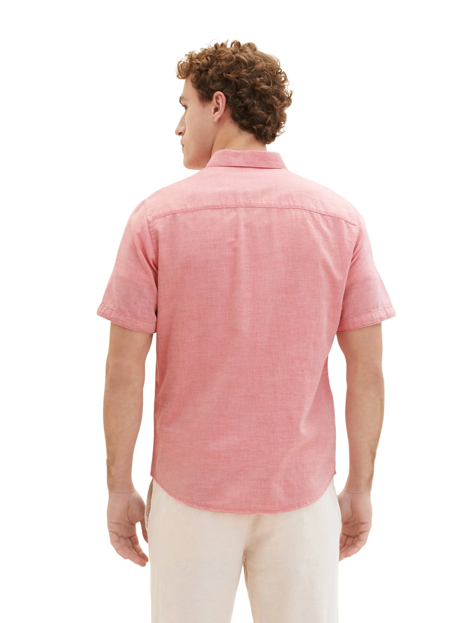Tom Tailor Red Herringbone Structure Men Short-Sleeved Shirt with a Chest Pocket SKU: 1036213_32167 Image 03