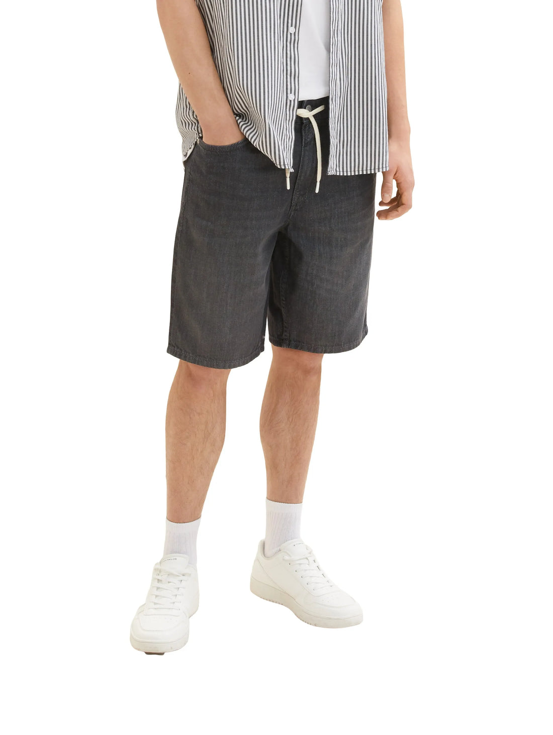 Denim Tom Tailor Used Dark Stone Grey Denim Men Loose Fit Denim Shorts SKU: 1036270_10220 Image 01