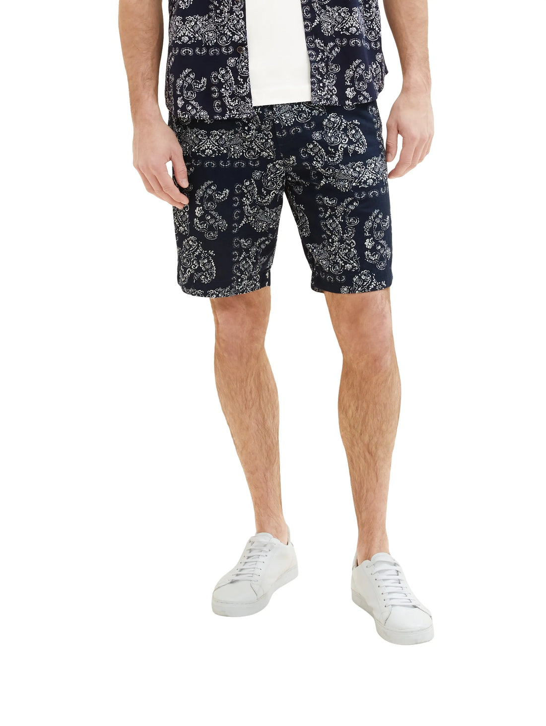 Tom Tailor Navy Big Paisley Design Men Patterned Shorts SKU: 1036297_31783 Image 01