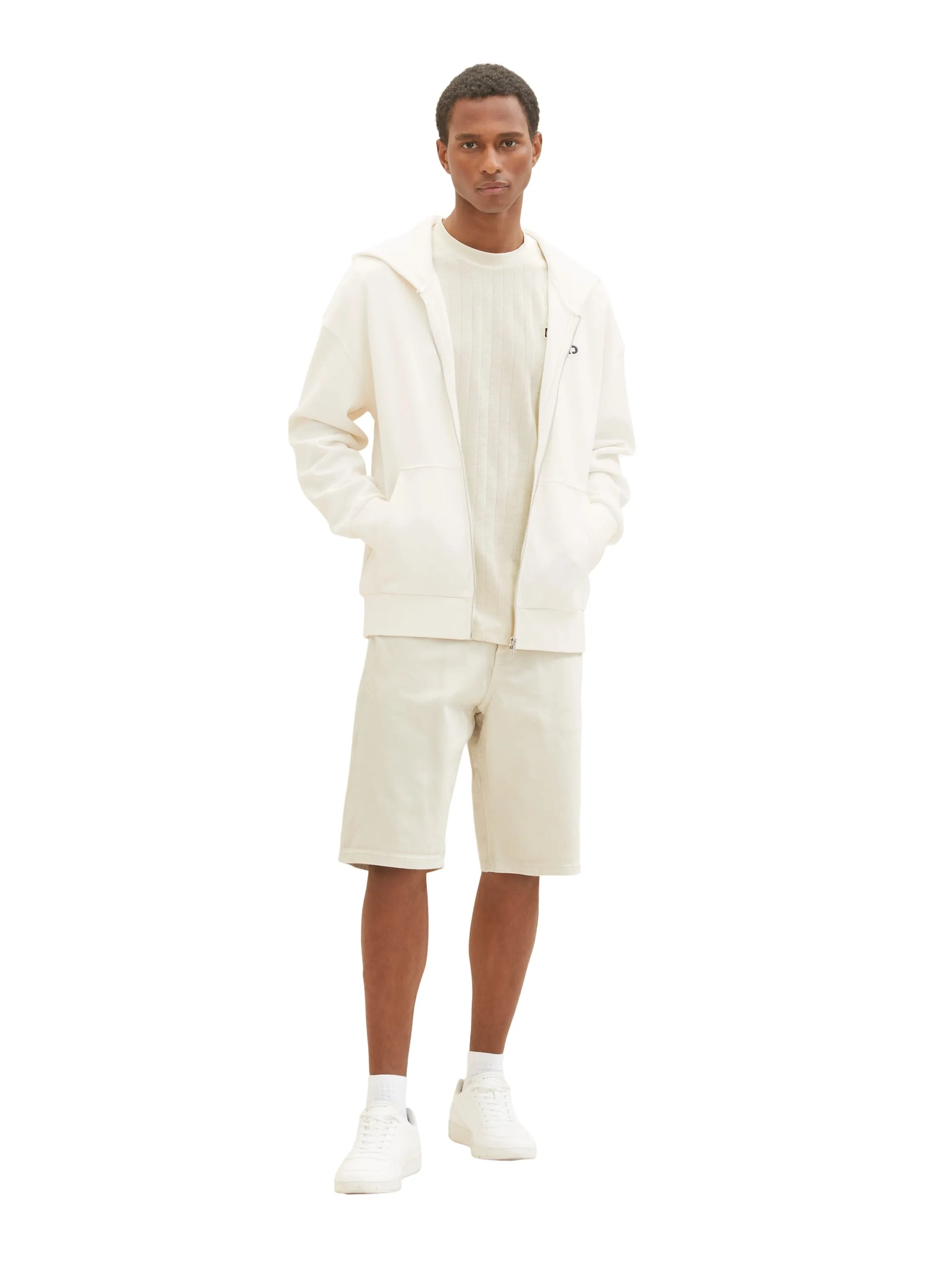 Tom Tailor Off White Men Josh Regular Slim Shorts SKU: 1036301_10332 Image 03