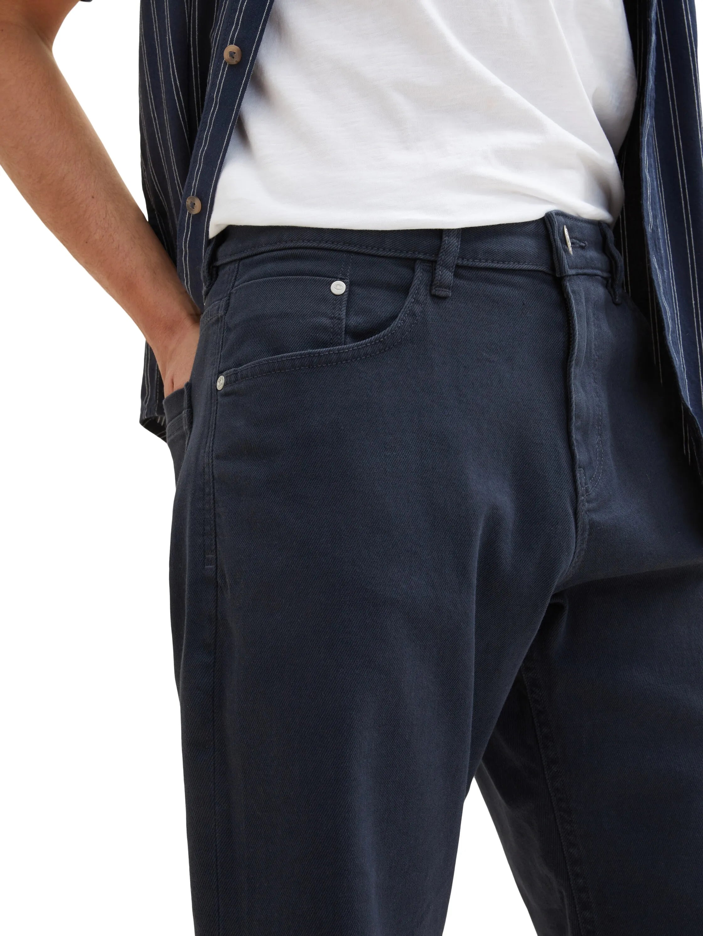 Tom Tailor Sky Captain Blue Men Josh Regular Slim Shorts SKU: 1036301_10668 Image 05