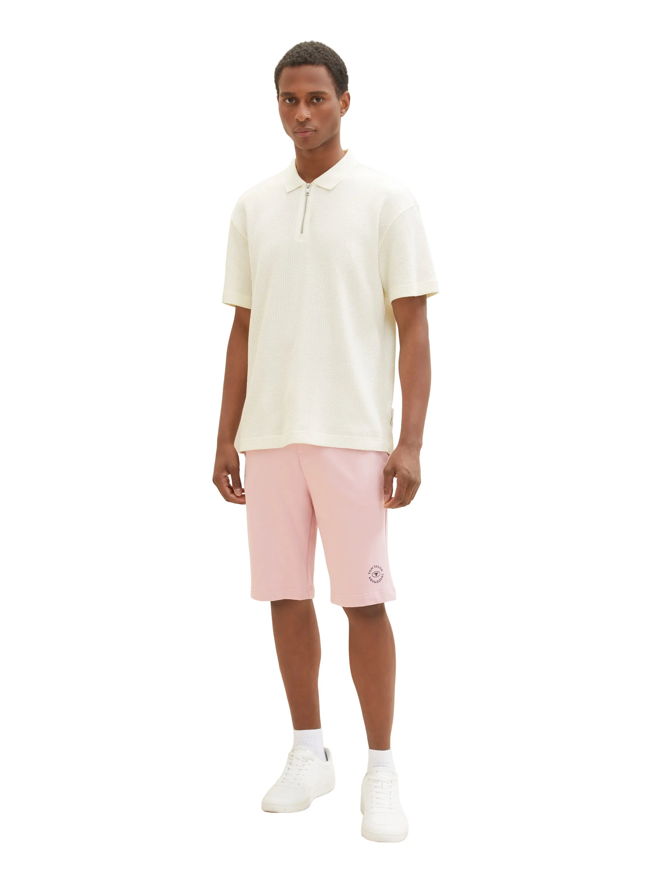 Tom Tailor Morning Pink Men Basic Sweatshorts SKU: 1036329_11055 Image 05
