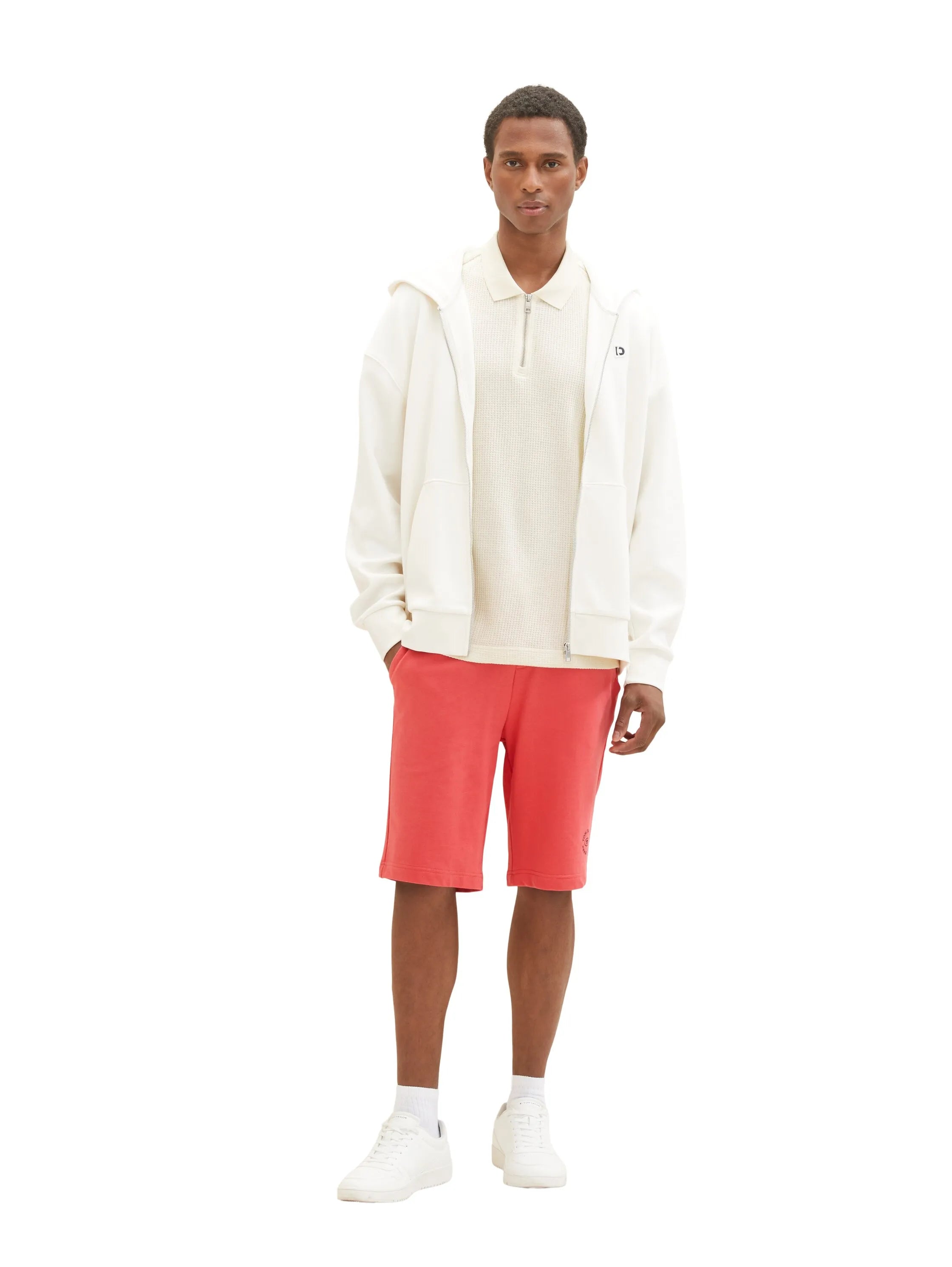 Tom Tailor Soft Berry Red Men Basic Sweatshorts SKU: 1036329_31045 Image 03
