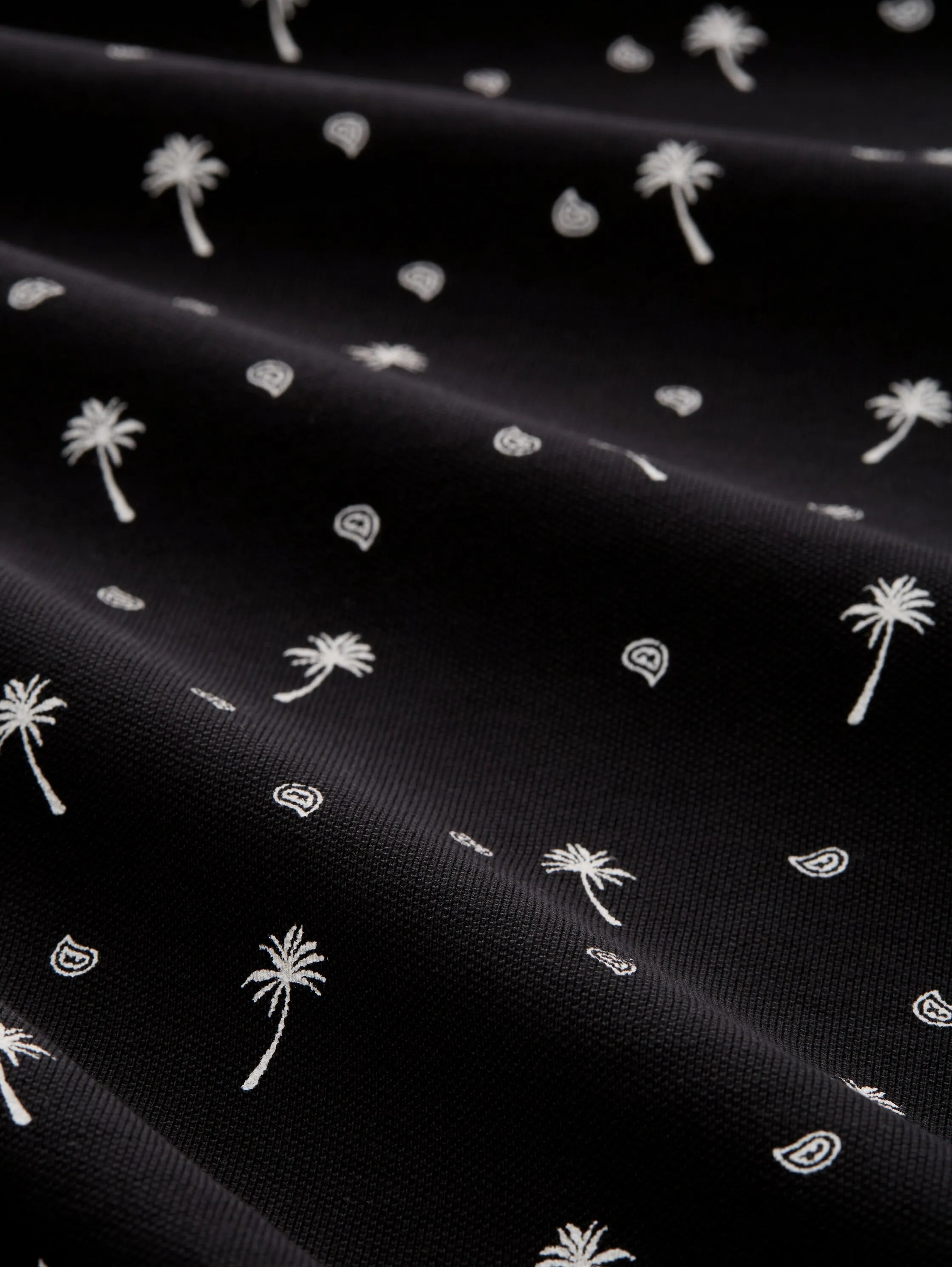 Denim Tom Tailor Black White Mini Palm Paisley Men Regular Fit Short-Sleeved Polo Shirt SKU: 1036404_31914 Image 06