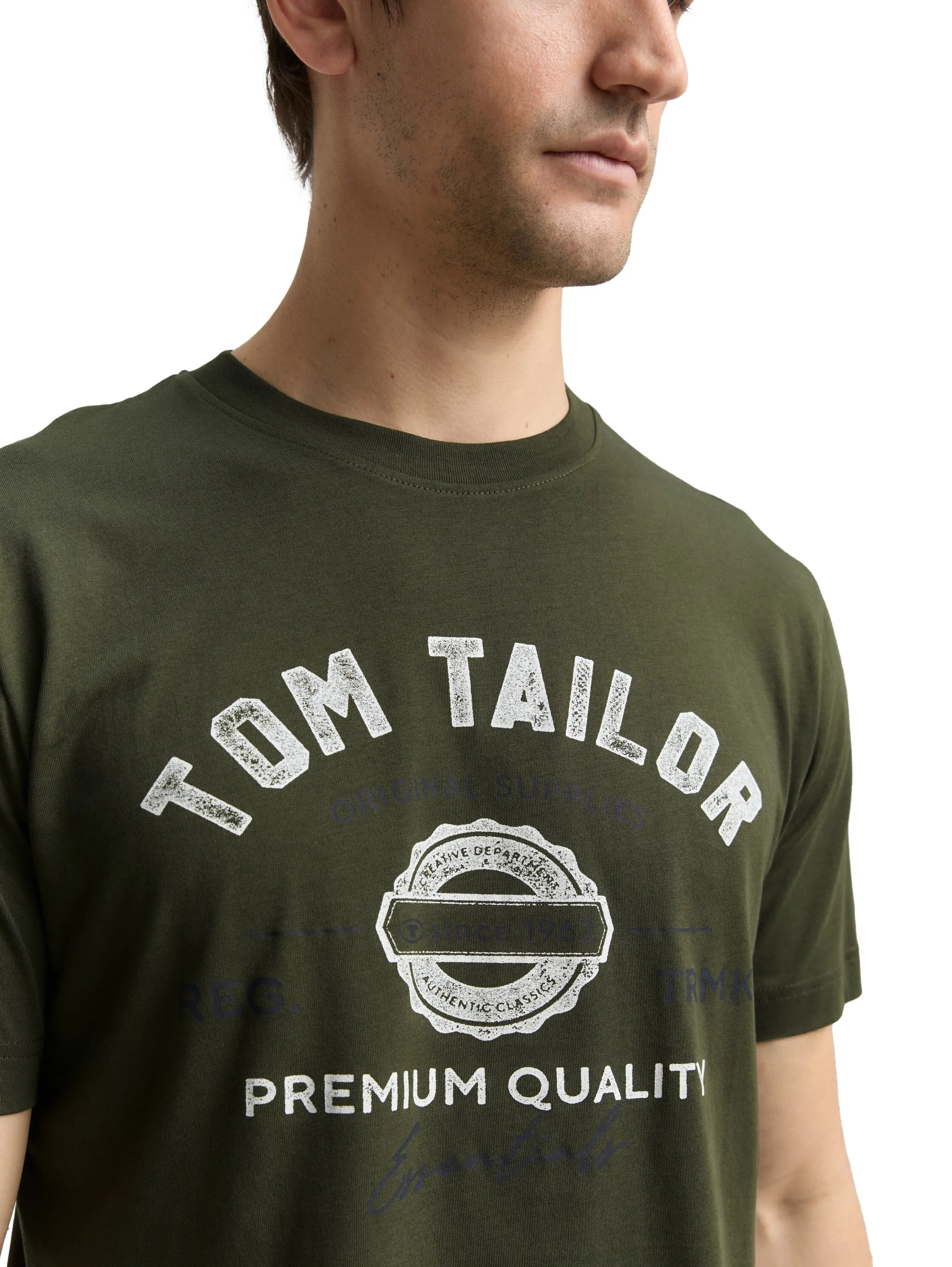 Tom Tailor Deep Forest Green Men T-Shirt with Logo Print SKU: 1037735_10920 Image 04