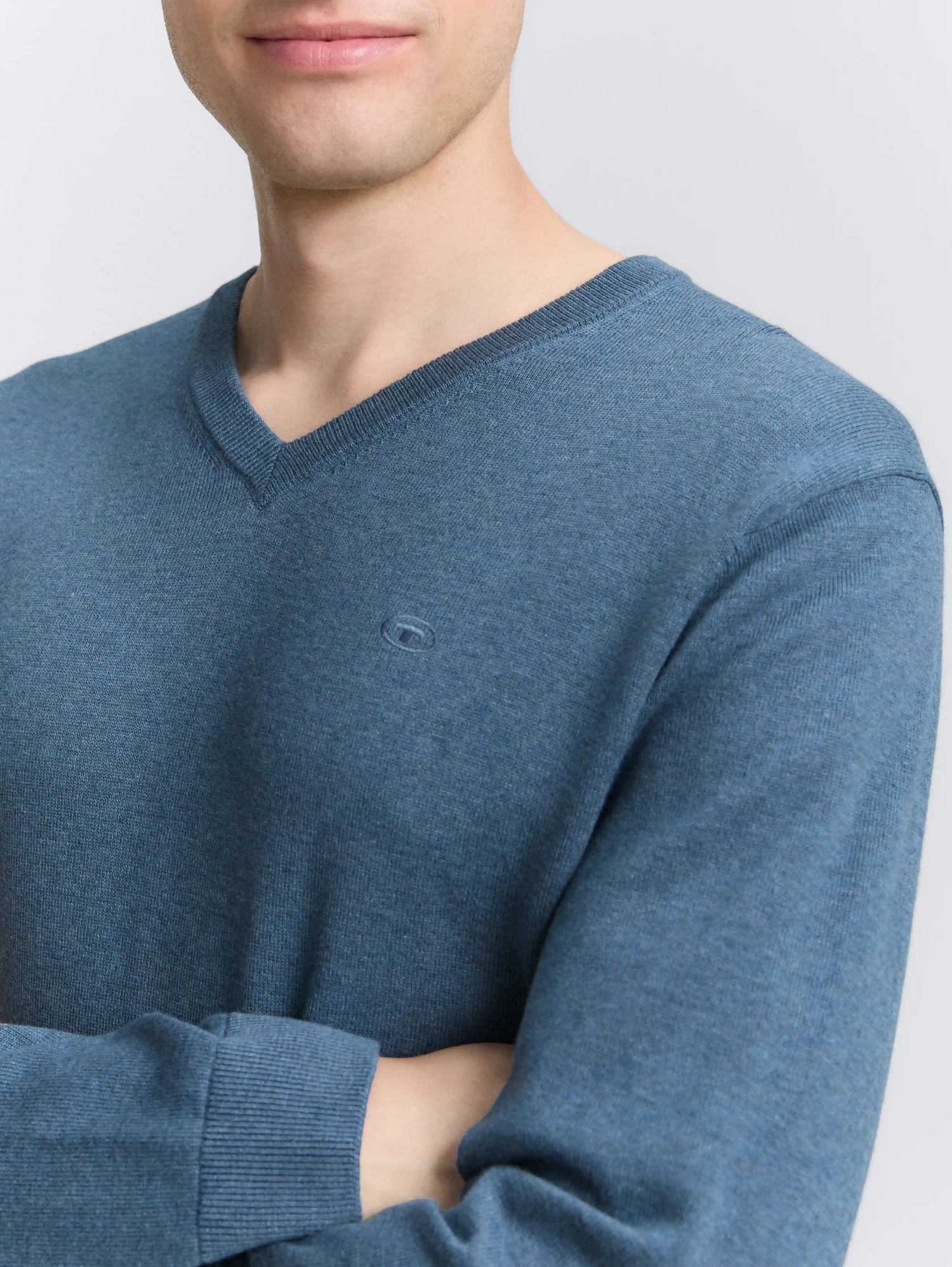 Tom Tailor_0_Cotton V-Neck Knitted Jumper_1039811_38701_05