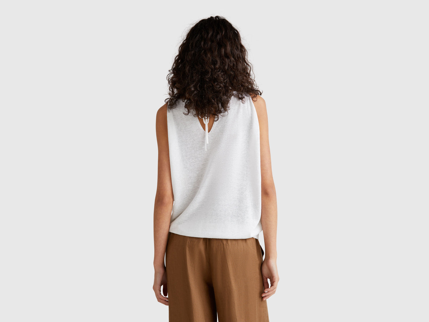 Benetton_Reversible Linen Blend Sweater_103BD10DT_701_02