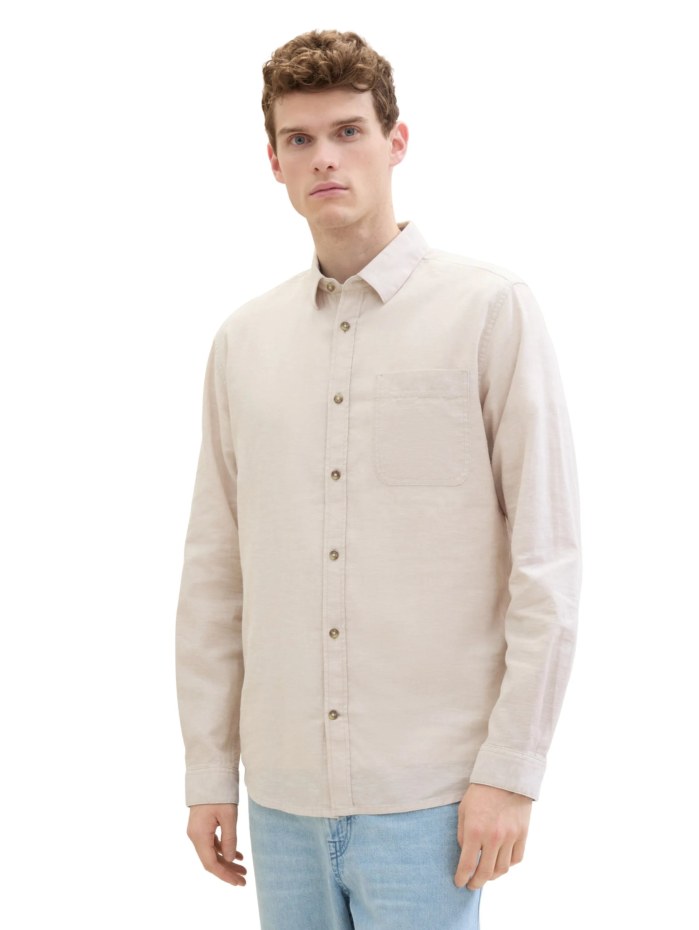 Tom Tailor Caramel Beige Chambray Men Regular-Fit Shirt with Linen SKU: 1040141_31235 Image 04