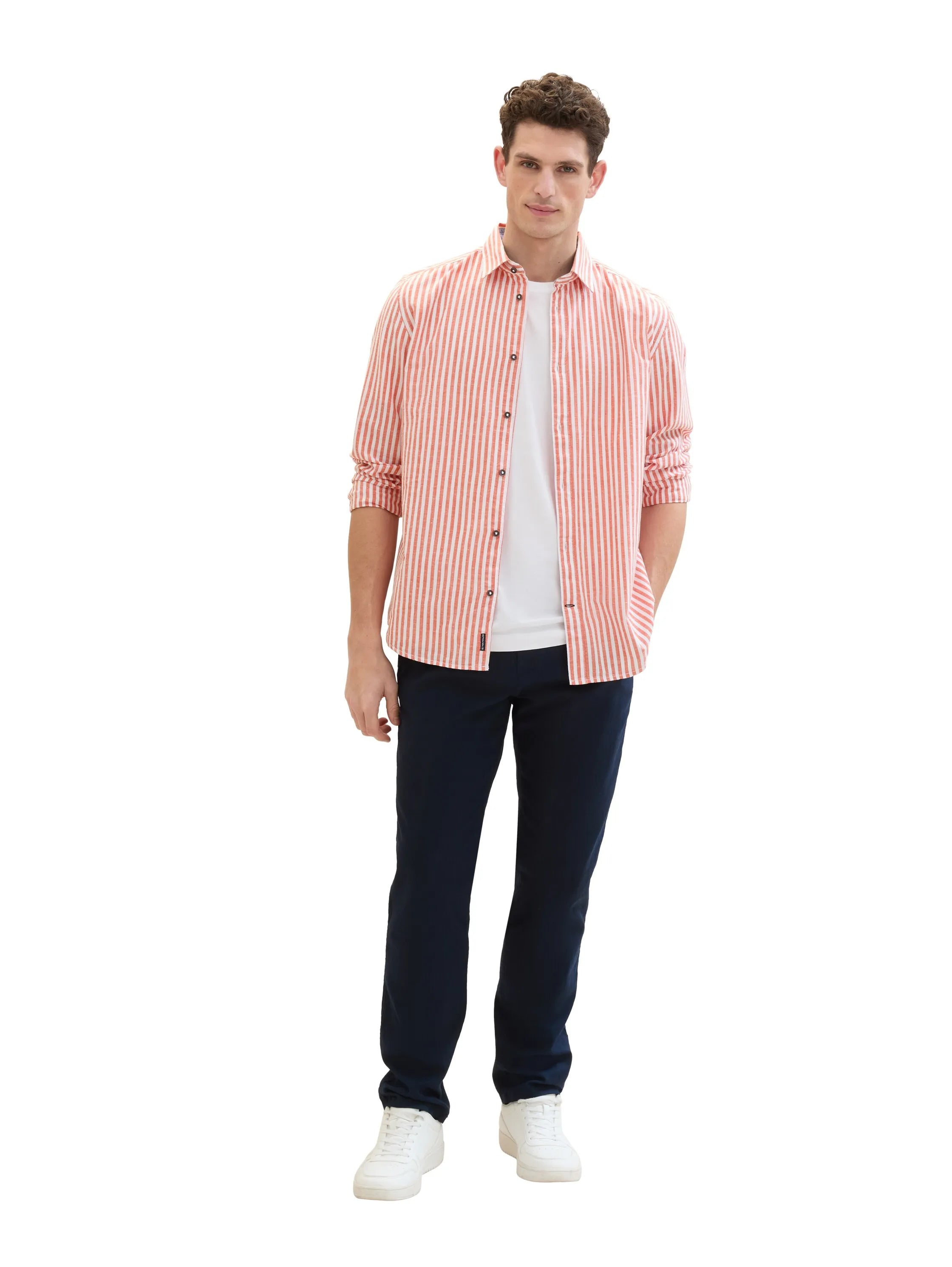 Tom Tailor Sky Captain Blue Men Regular Chinos with Linen SKU: 1040230_10668 Image 03