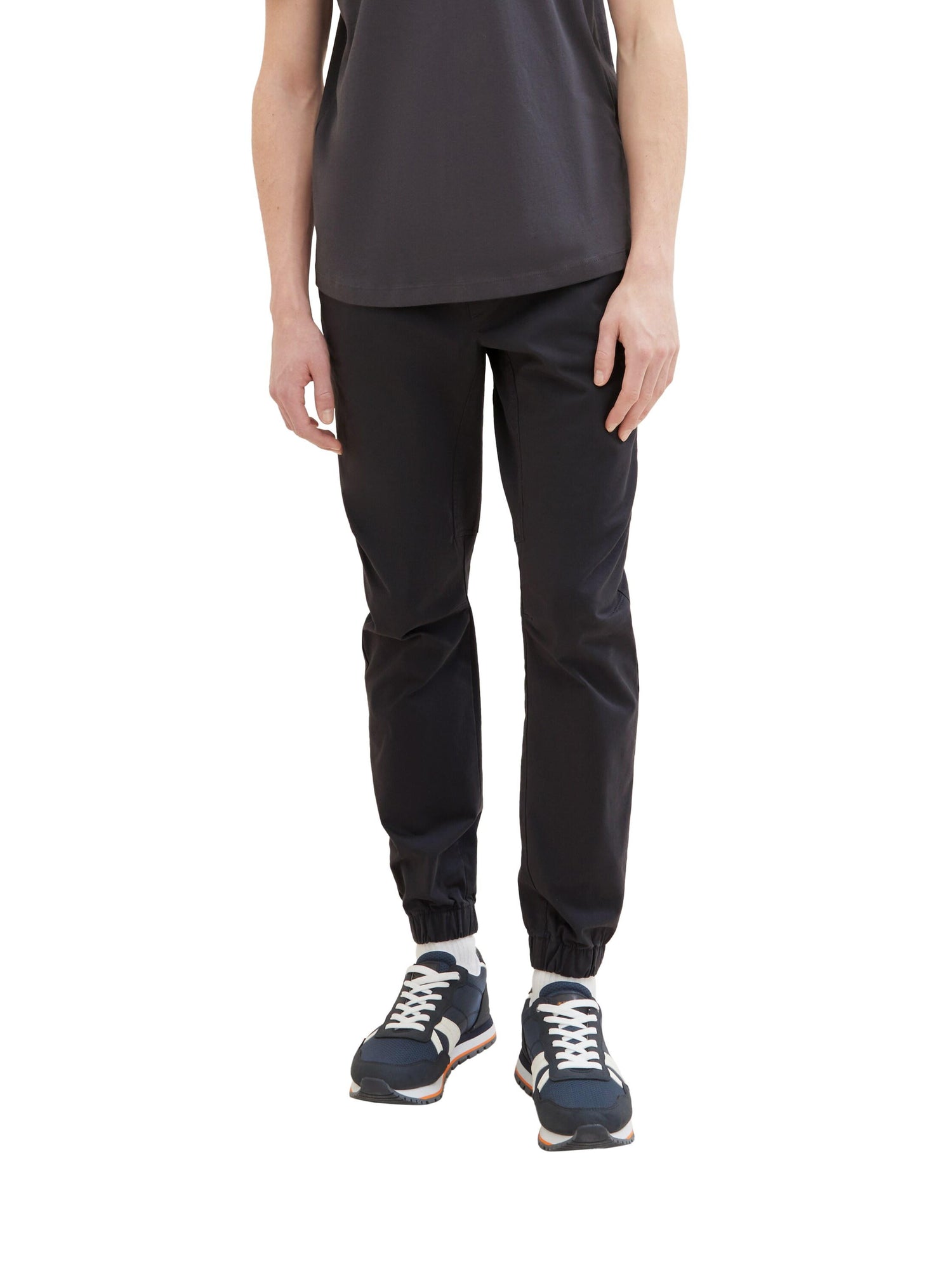 Regular Tapered Jogger_1040259_29476_01