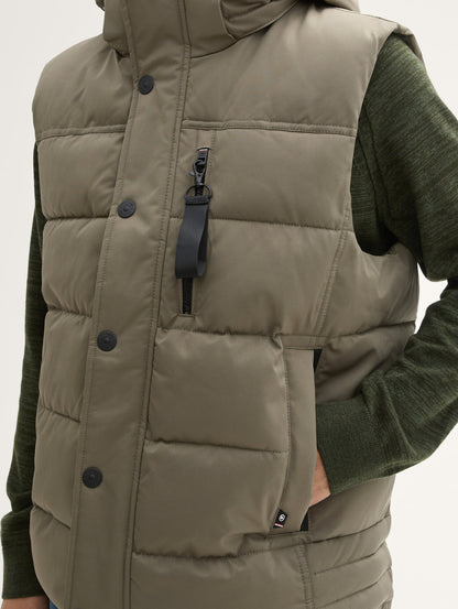 Puffer Gilet with A Removable Hood_1041322_11848_05