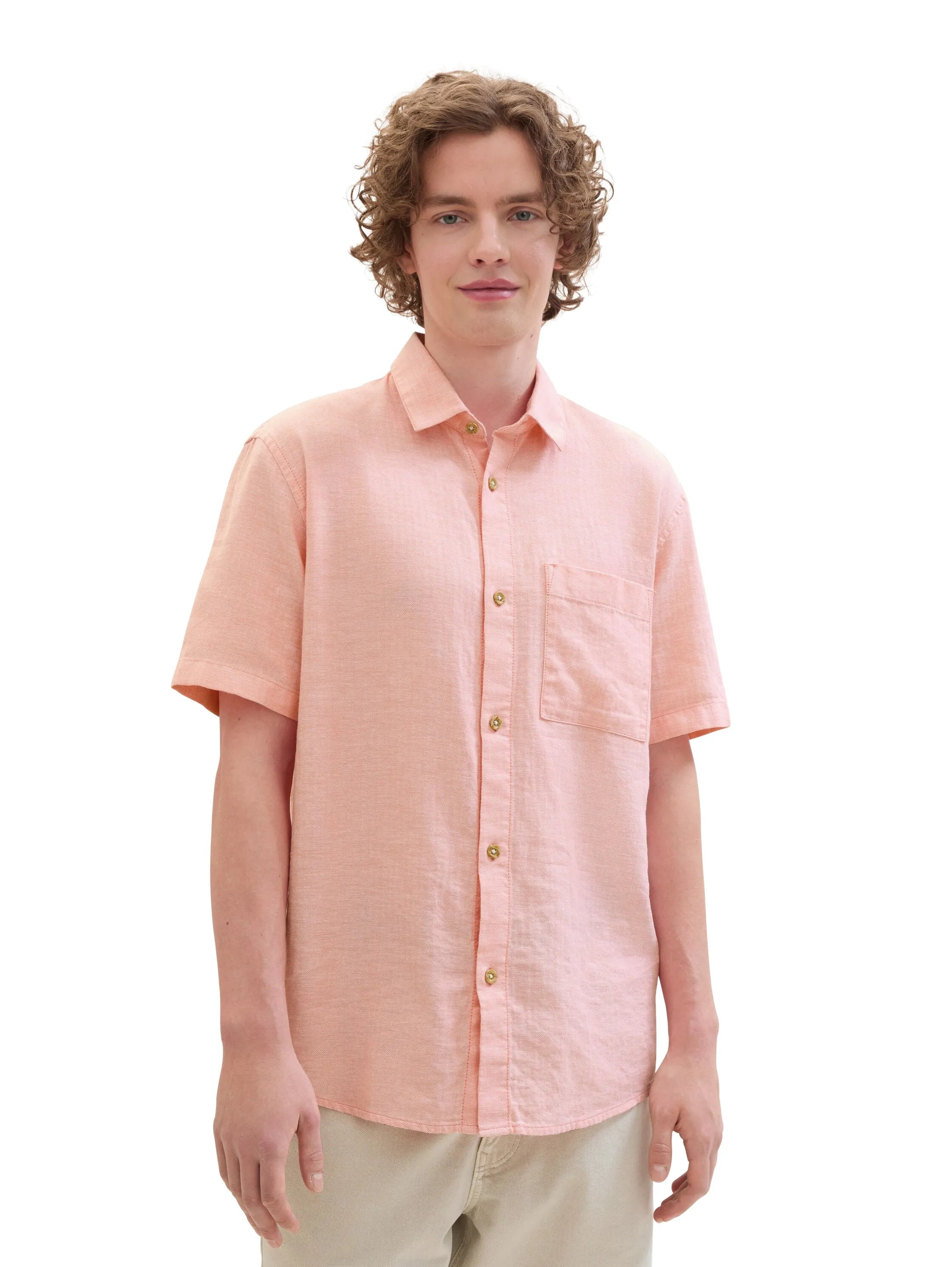 Denim Tom Tailor Clear Coral Herringbone Men Relaxed Fit Short-Sleeved Dress Shirt SKU: 1041397_35704 Image 01
