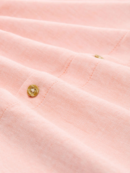 Denim Tom Tailor Clear Coral Herringbone Men Relaxed Fit Short-Sleeved Dress Shirt SKU: 1041397_35704 Image 06